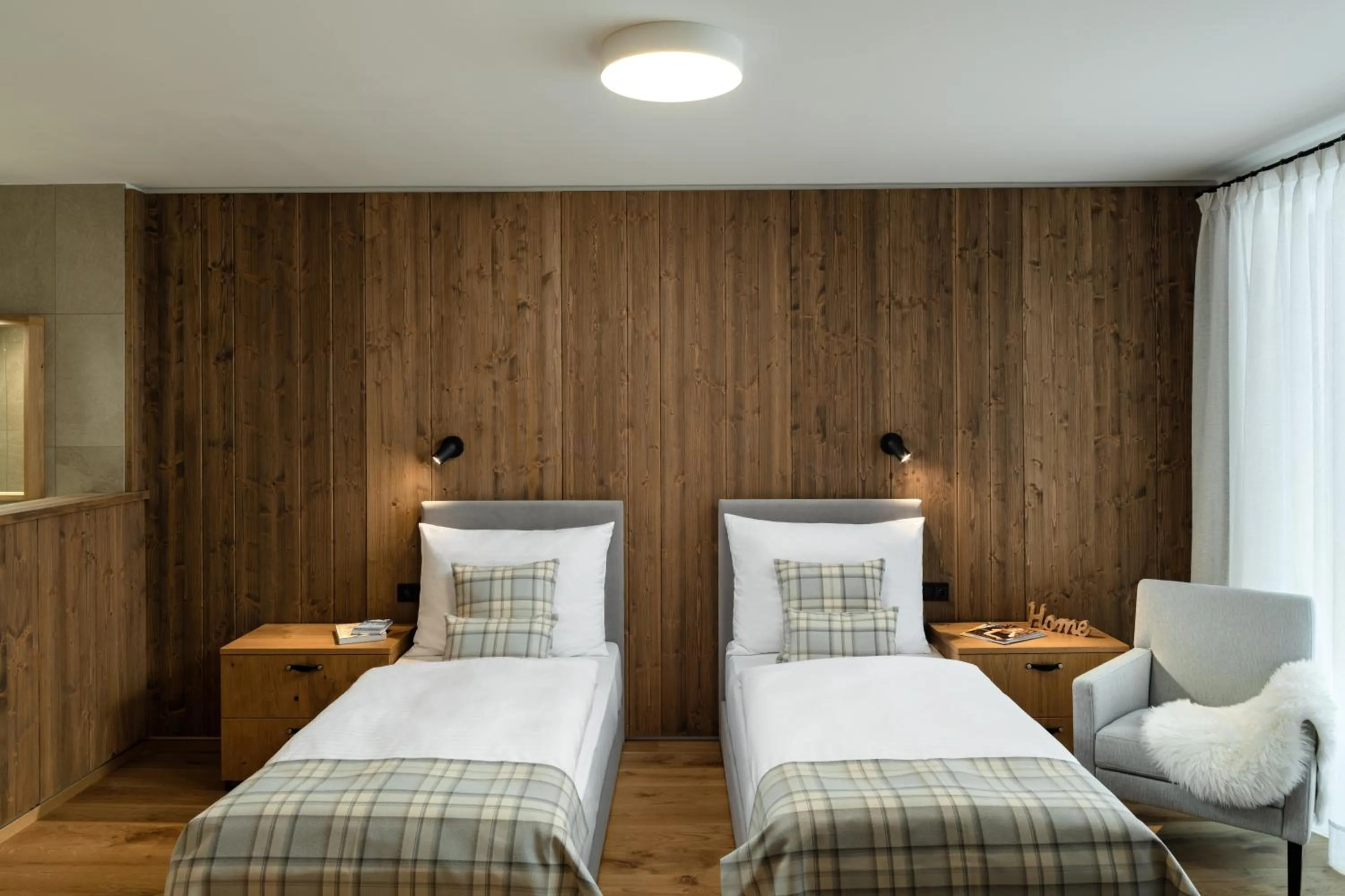 Seating area, Bed in Aldrov Resort