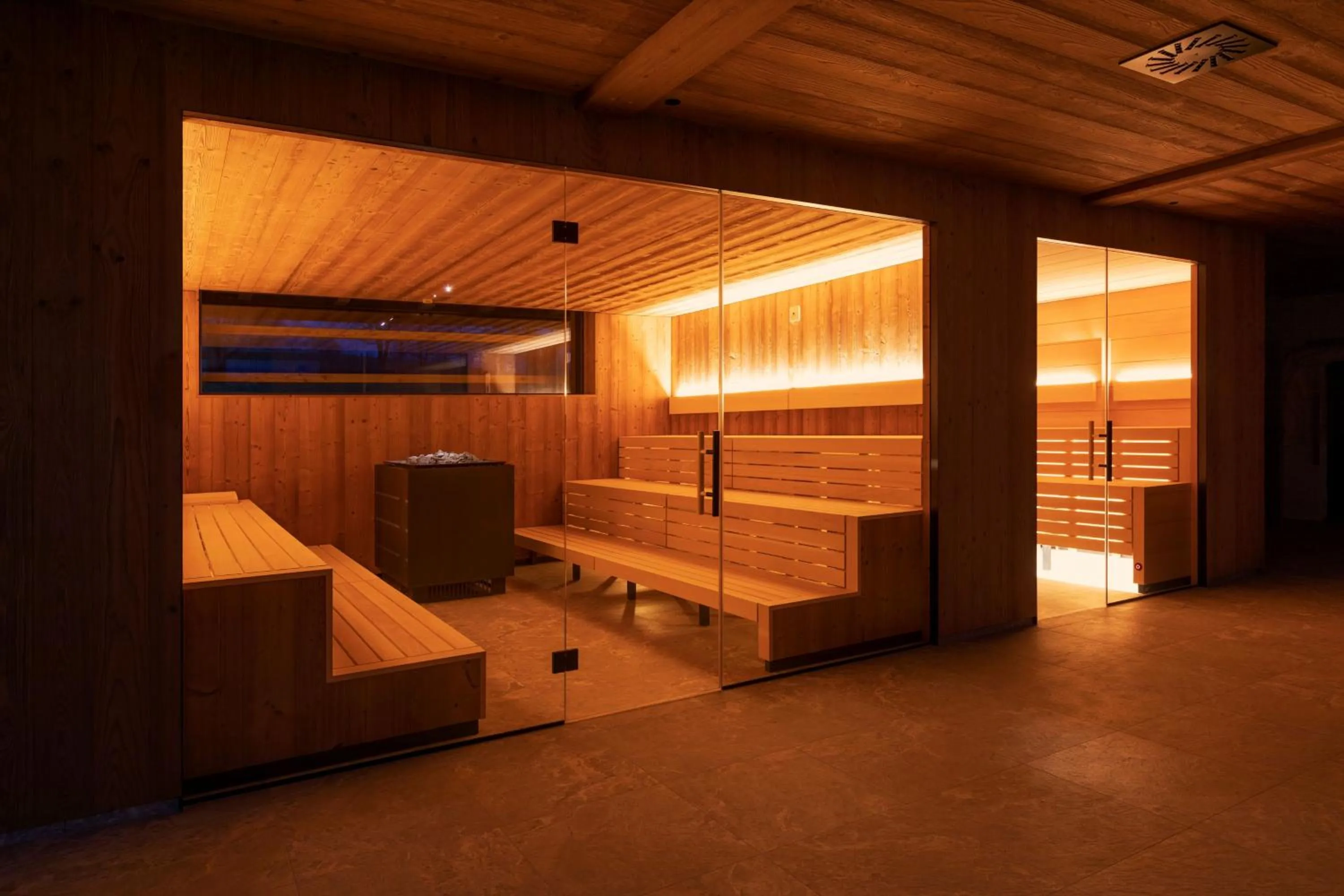 Sauna in Aldrov Resort