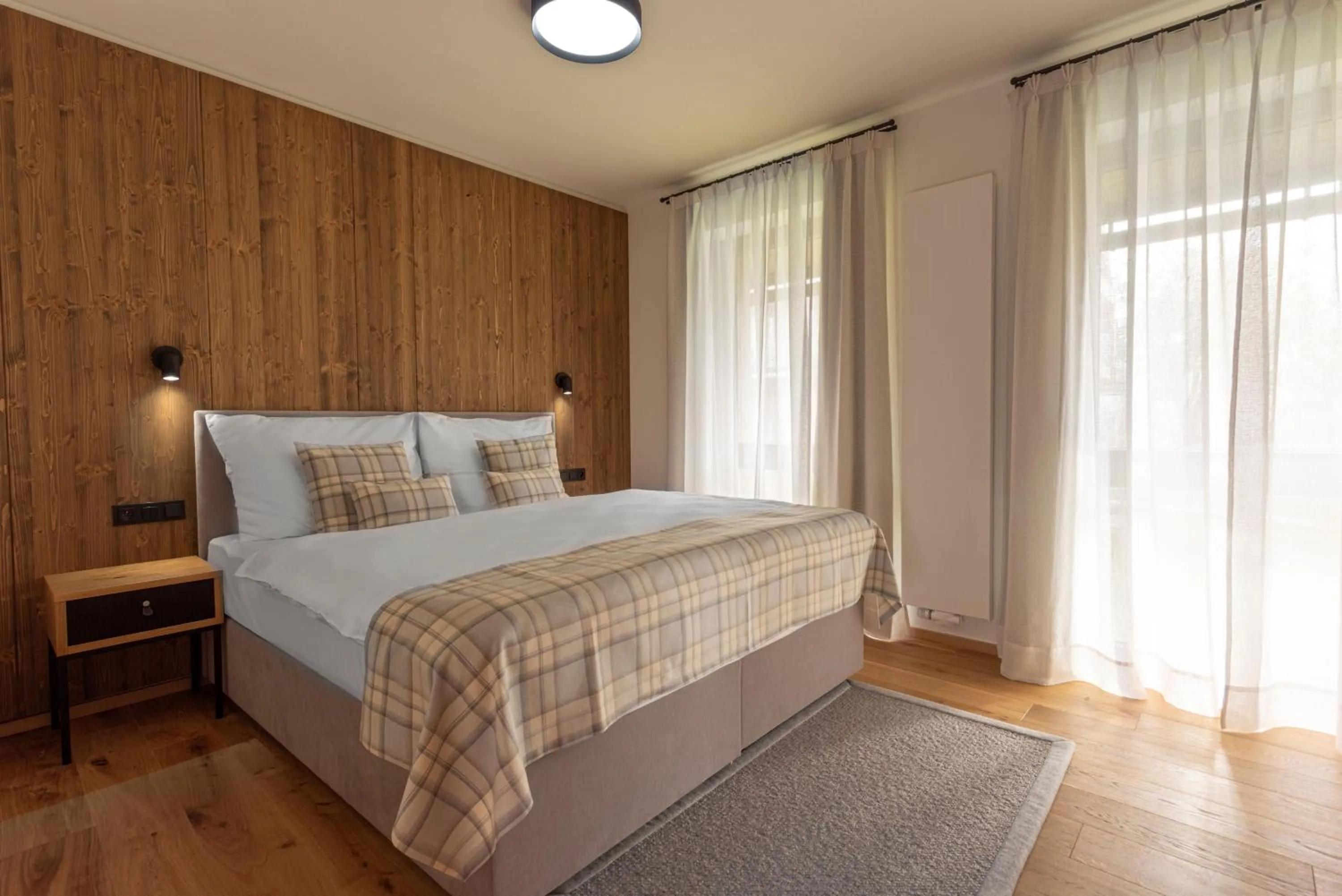 Bedroom, Bed in Aldrov Resort