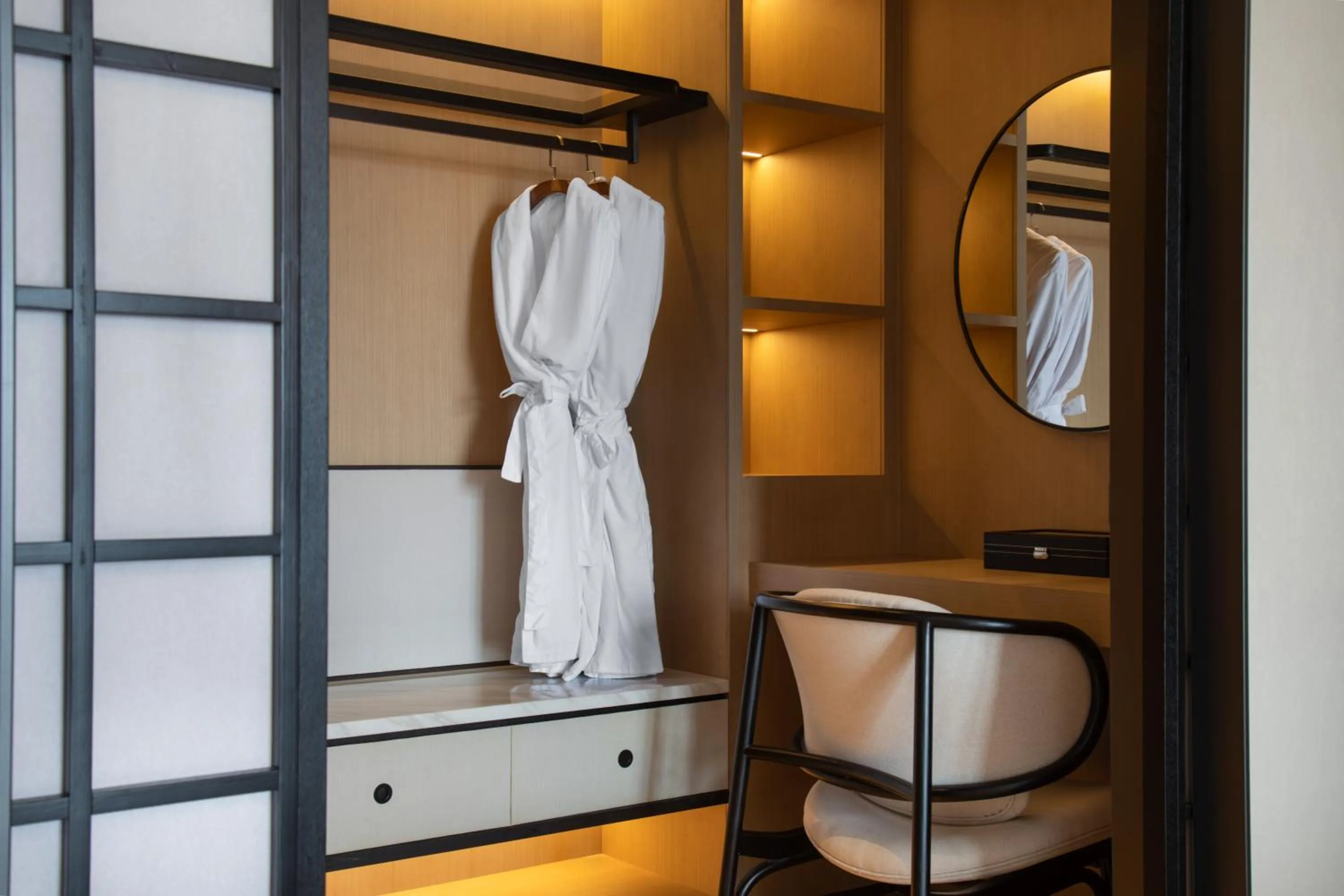 Photo of the whole room in GINCO Hotel Guangzhou Baiyun Airport-24 Hour Airport Pick-up and Drop-off Service