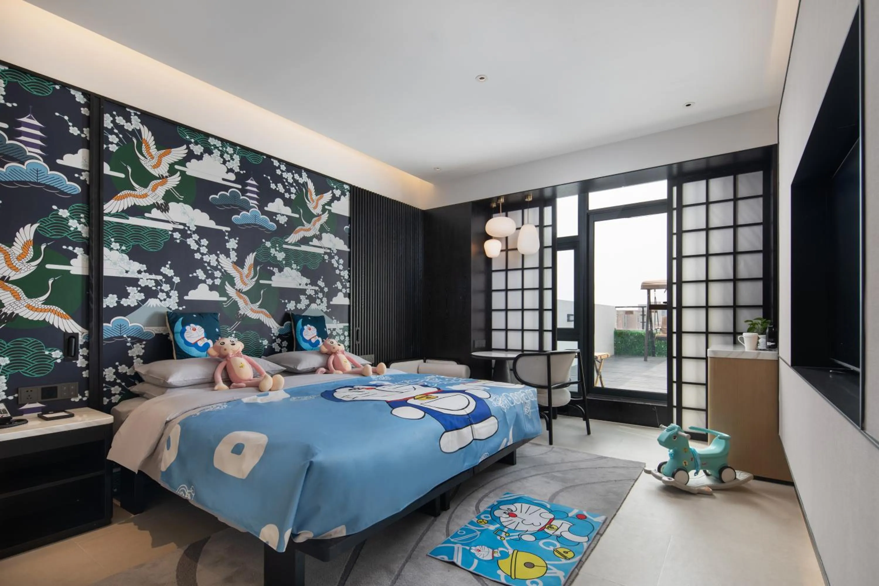 Photo of the whole room, Bed in GINCO Hotel Guangzhou Baiyun Airport-24 Hour Airport Pick-up and Drop-off Service