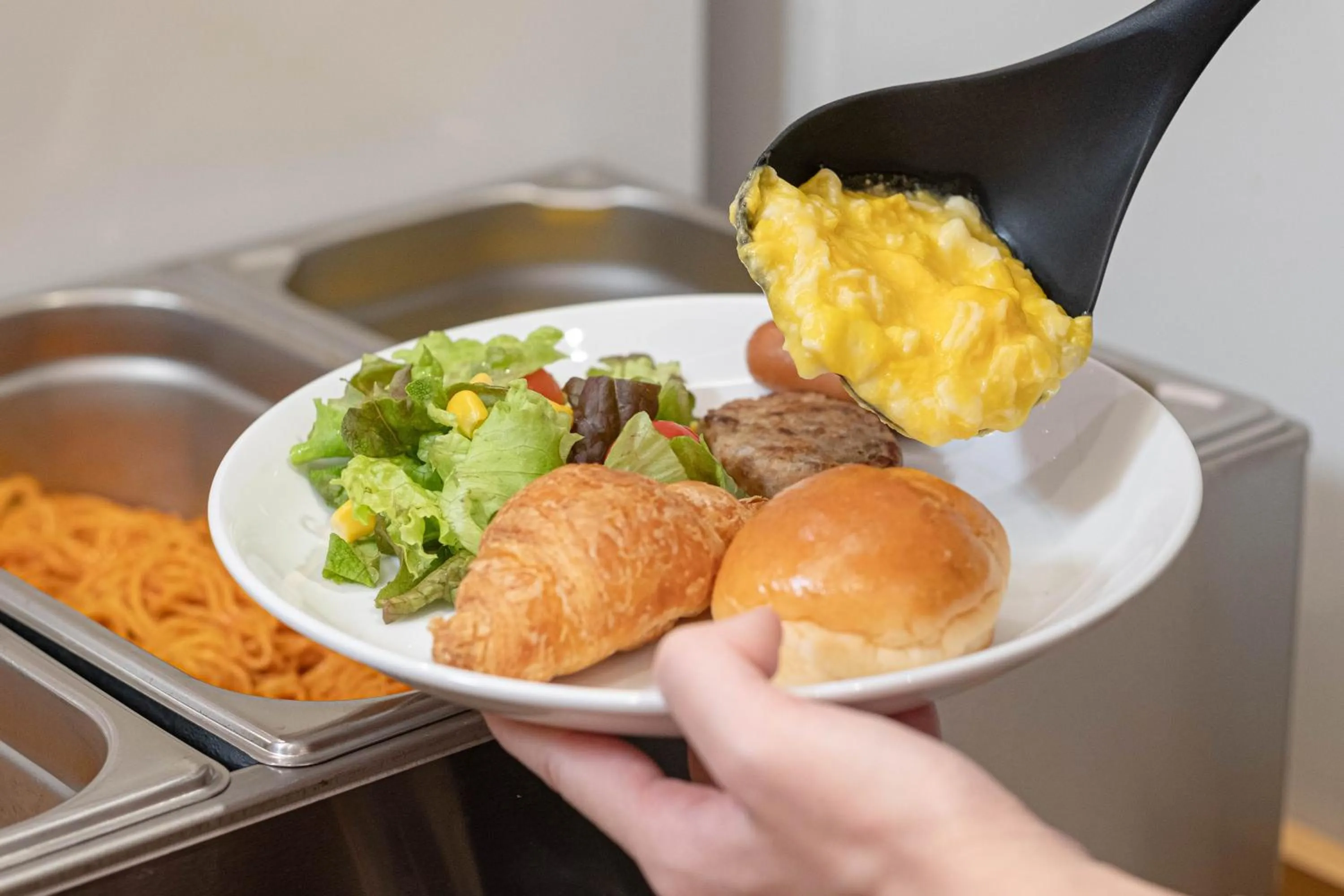 Buffet breakfast in Hotel Sanrriott Osaka Hommachi