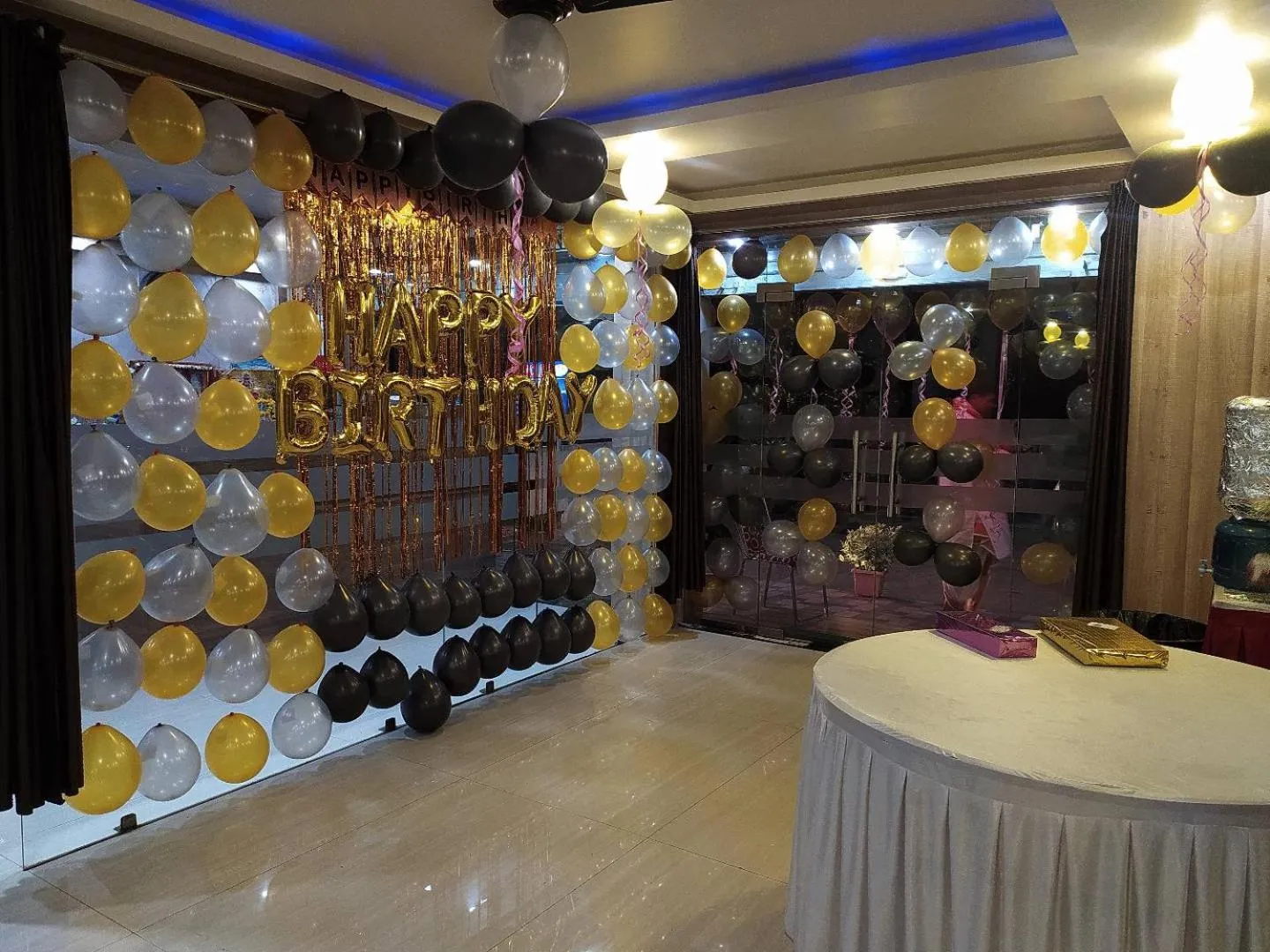 Banquet/Function facilities in HOTEL R K PALACE Bhopal