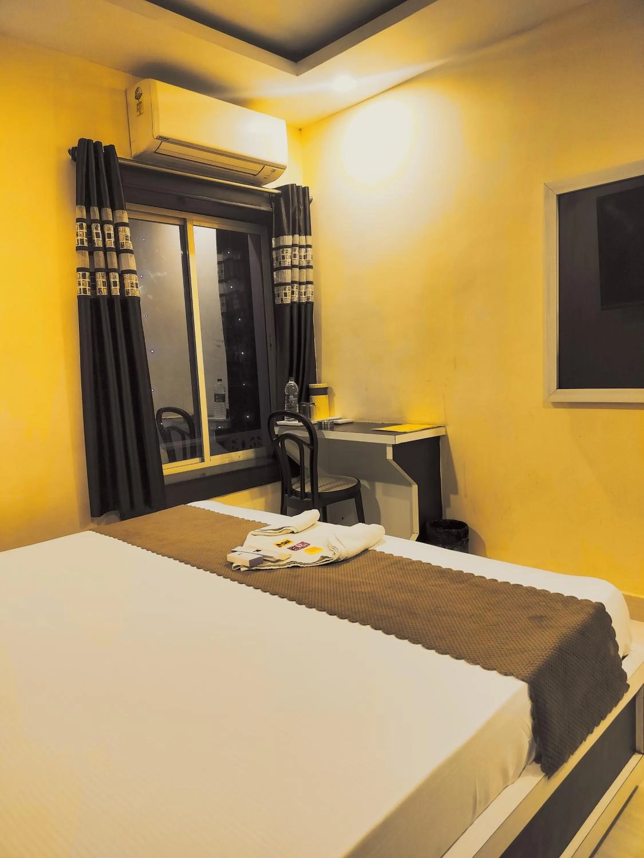 Bed in HOTEL R K PALACE Bhopal