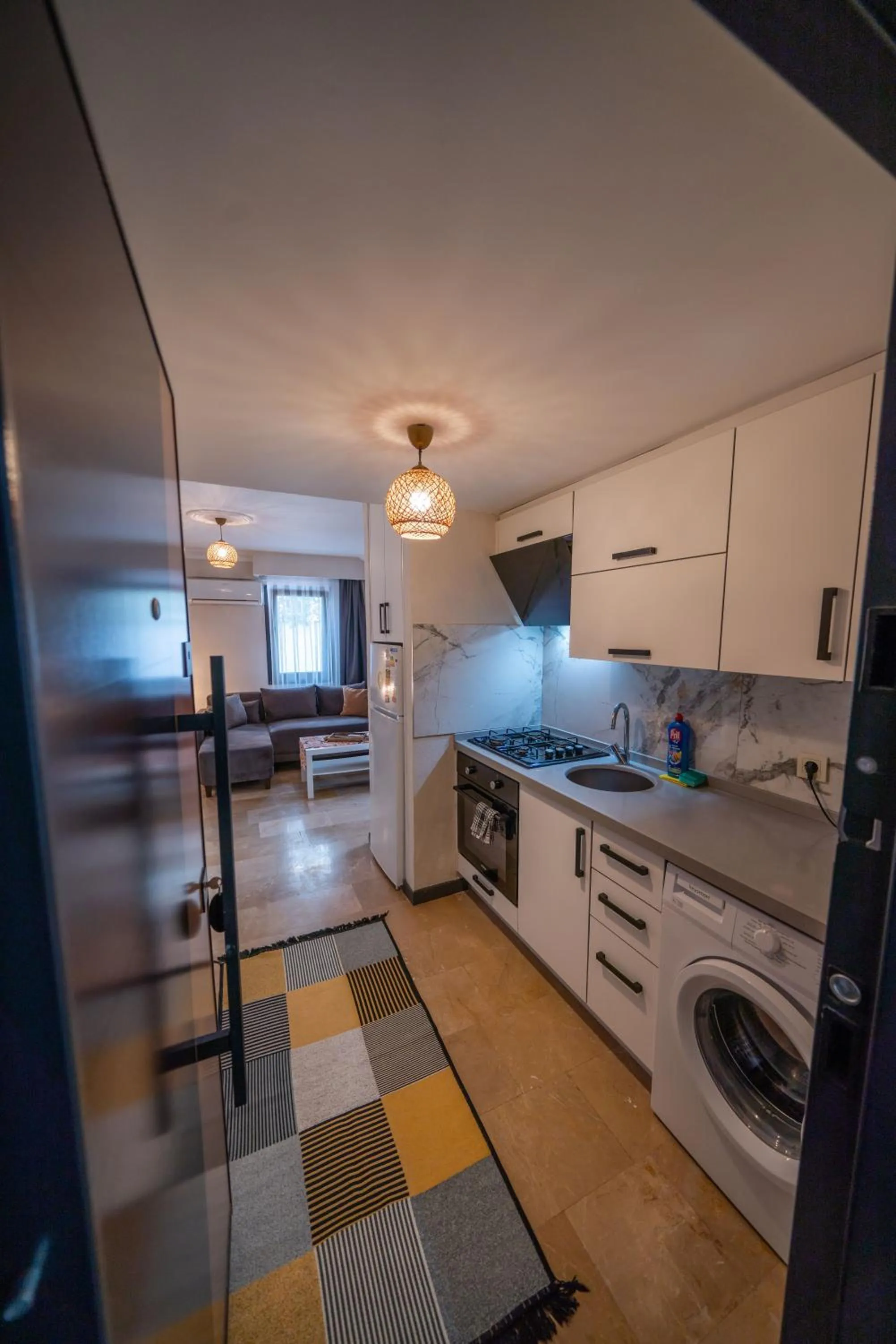 Kitchen or kitchenette in İlya Apart 2