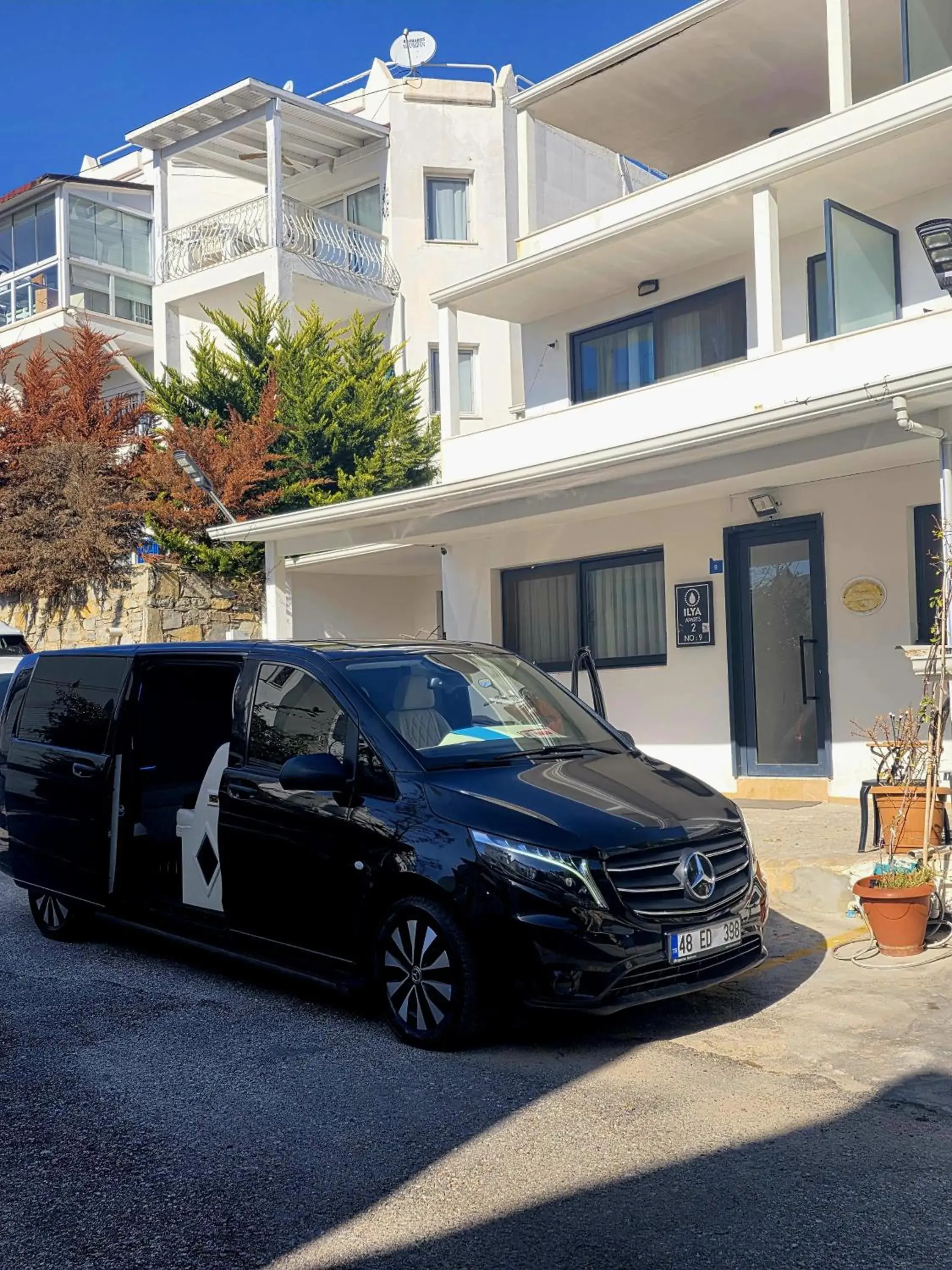 Property building in İlya Apart 2 Property building in İlya Apart 2