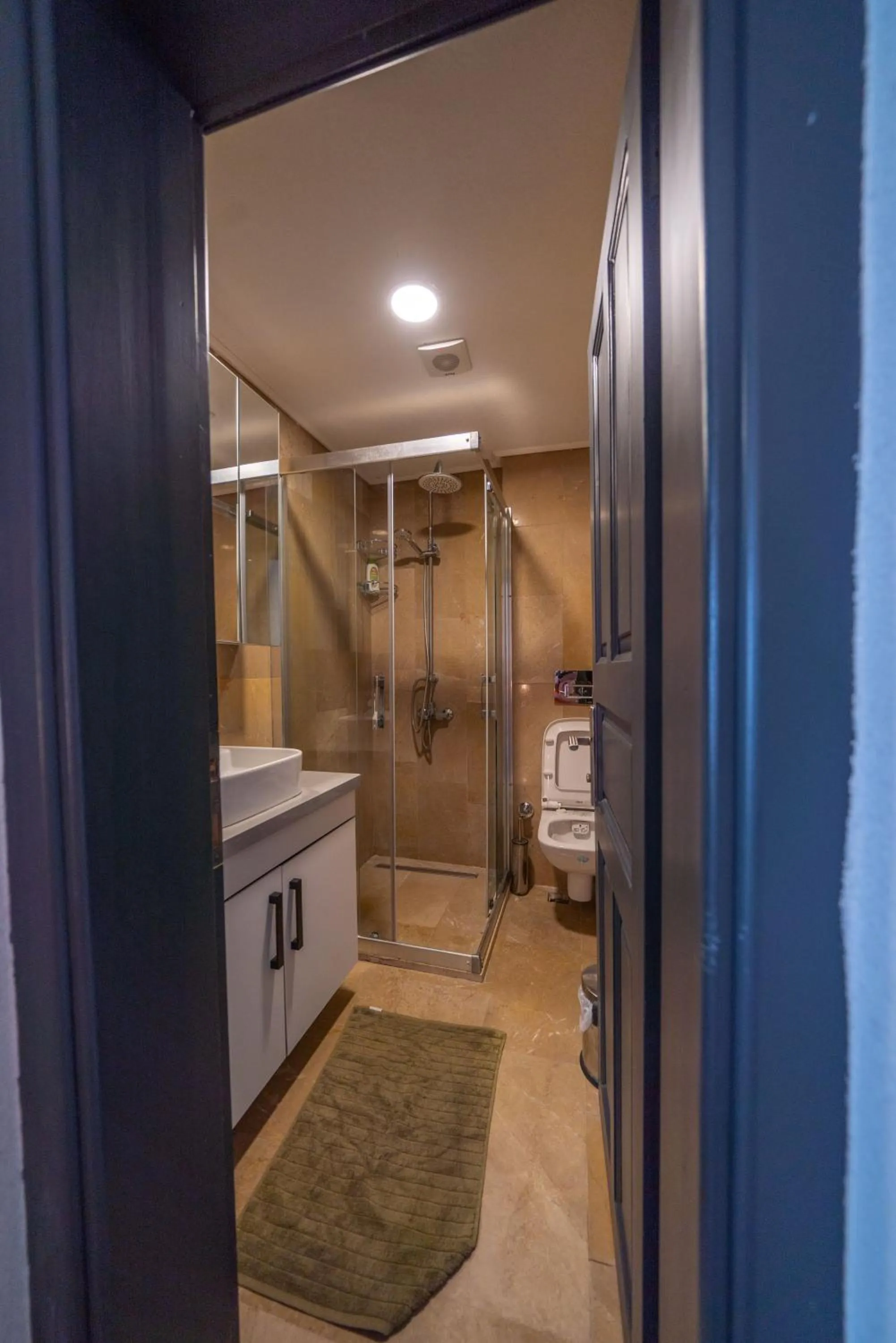 Bathroom in İlya Apart 2