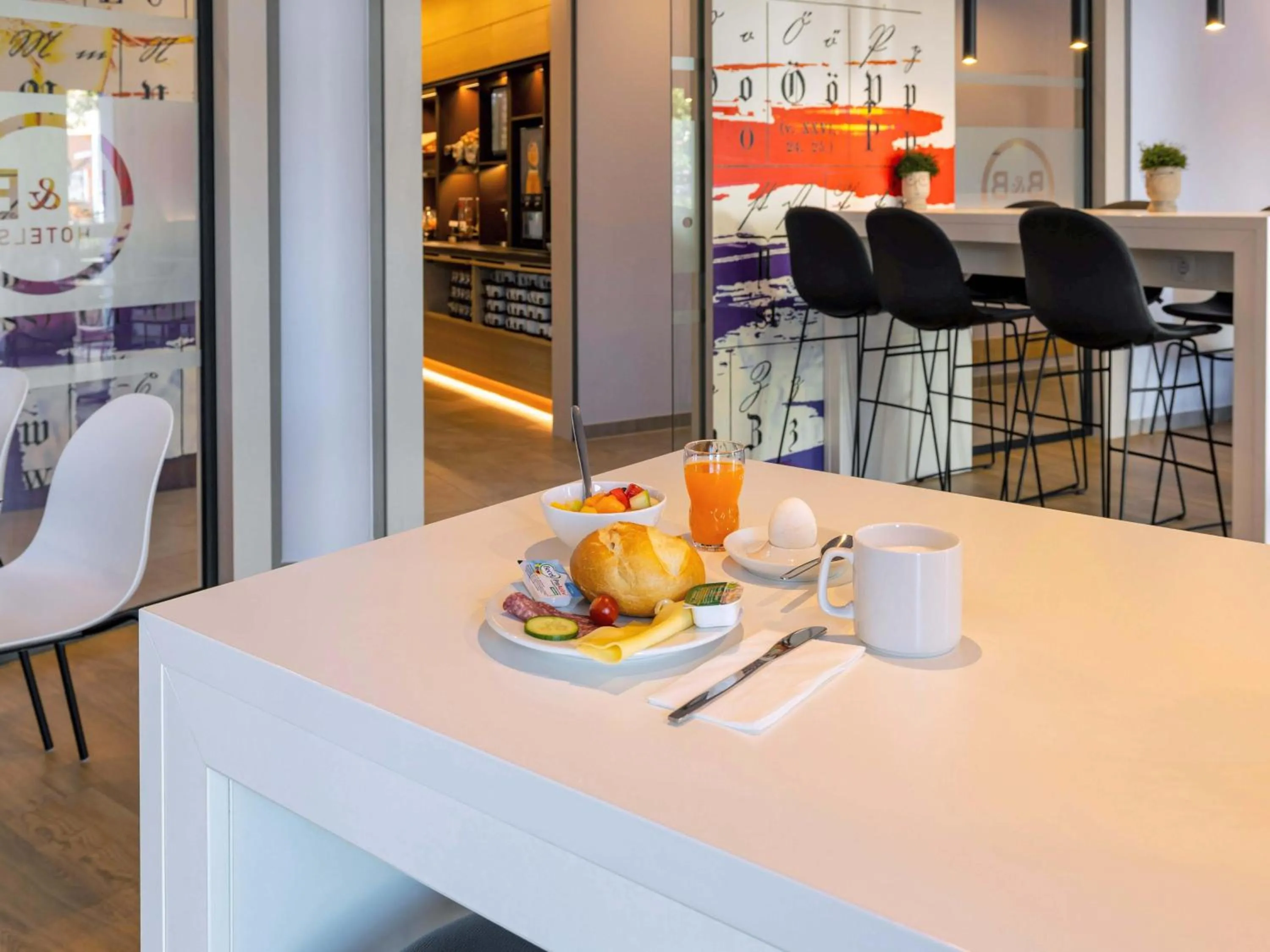 Restaurant/places to eat in B&B HOTEL Bad Hersfeld