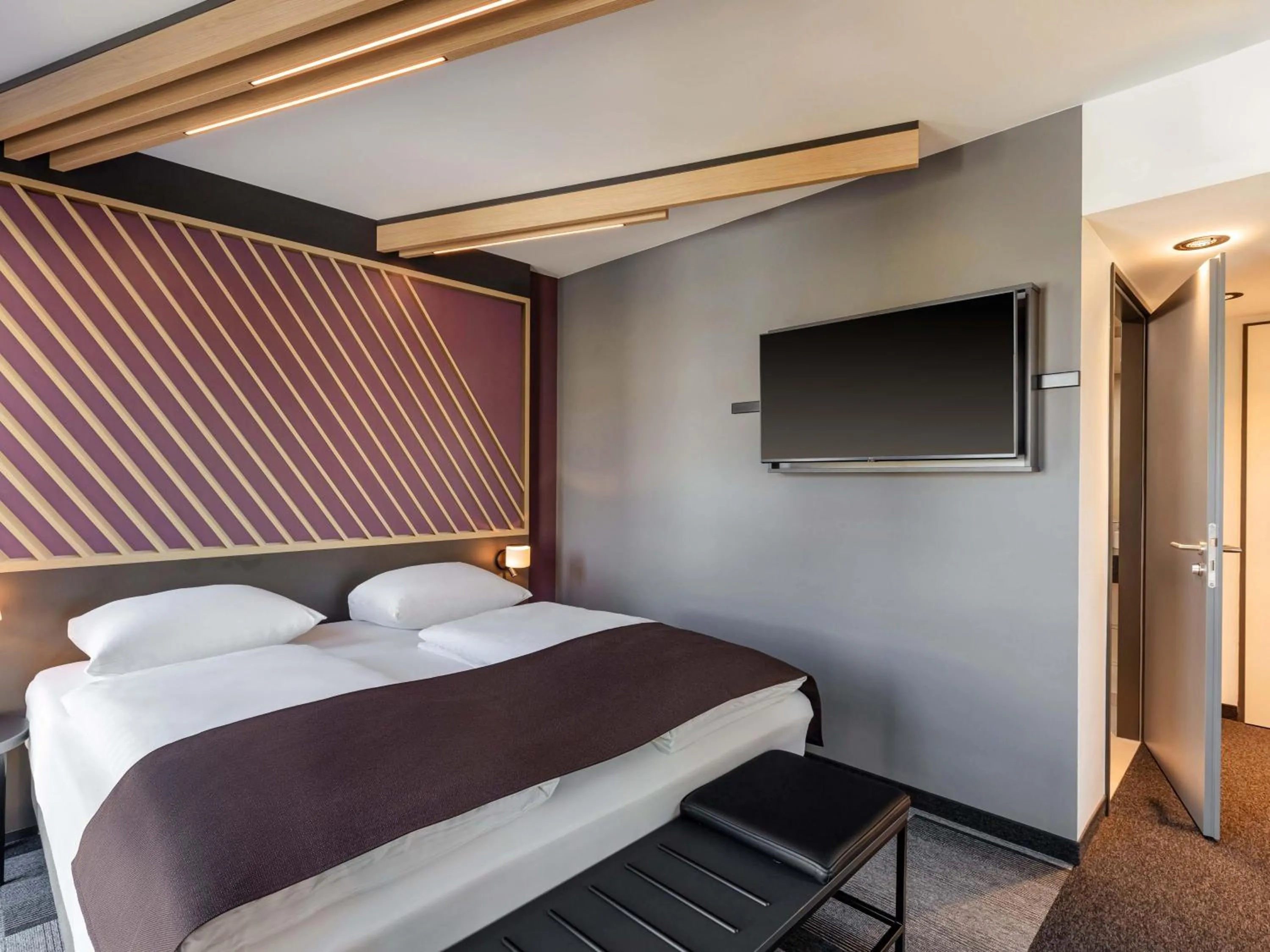 Photo of the whole room, Bed in B&B HOTEL Bad Hersfeld