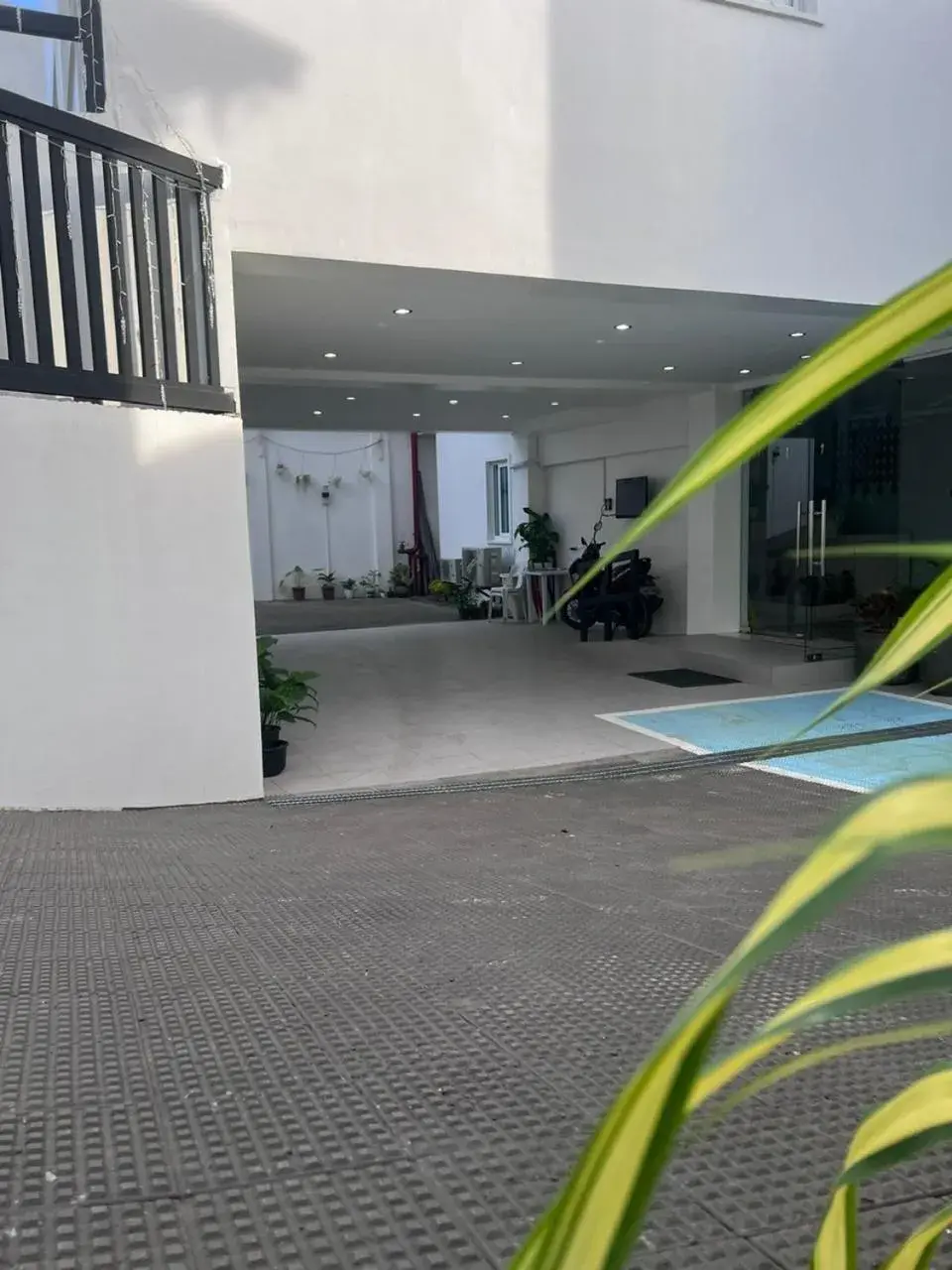 Property building in Cebu Mini Hotel Property building in Cebu Mini Hotel