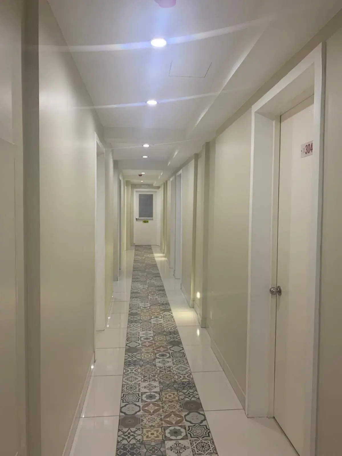 Property building in Cebu Mini Hotel Property building in Cebu Mini Hotel