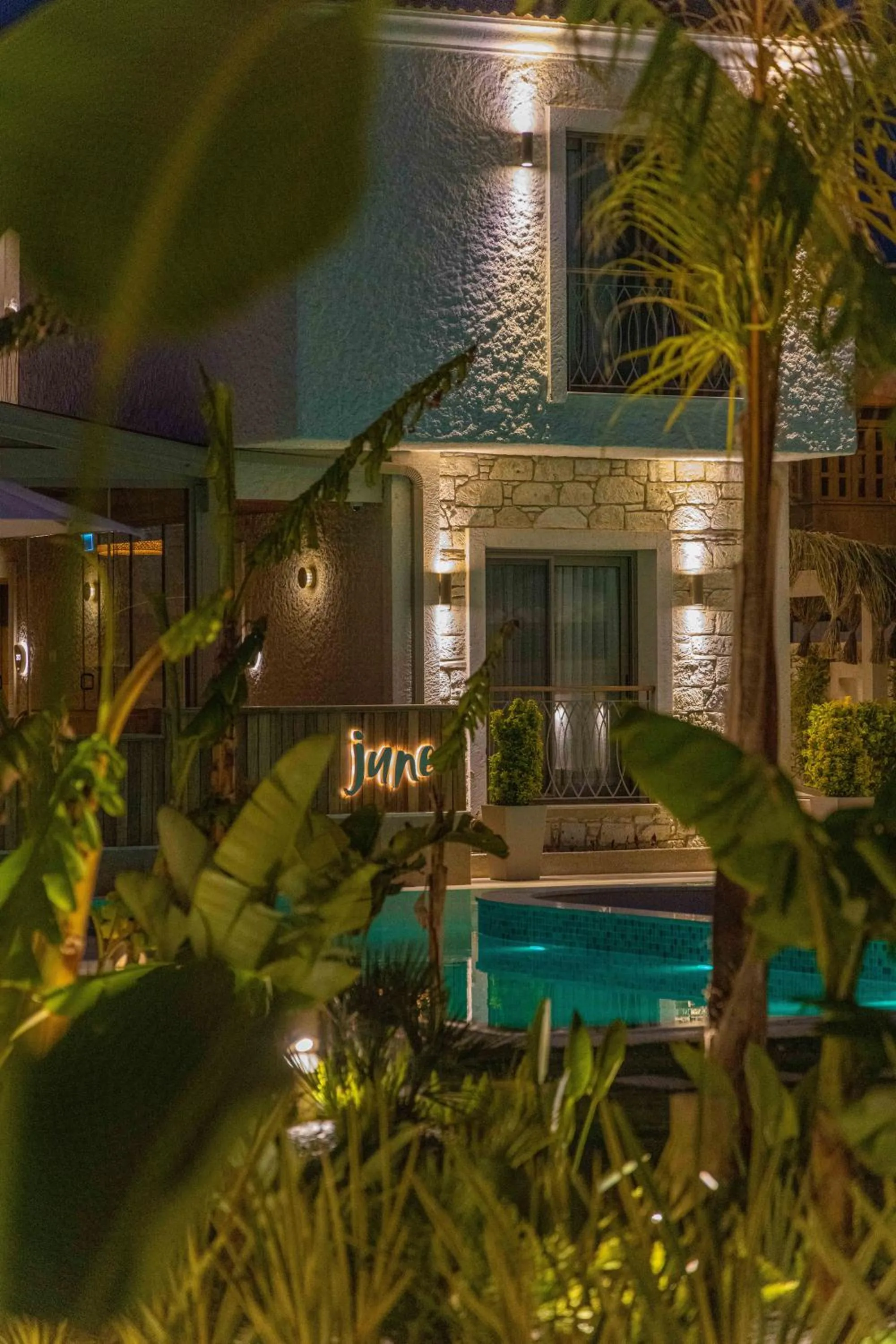 Property building in June Alaçatı Adult Only