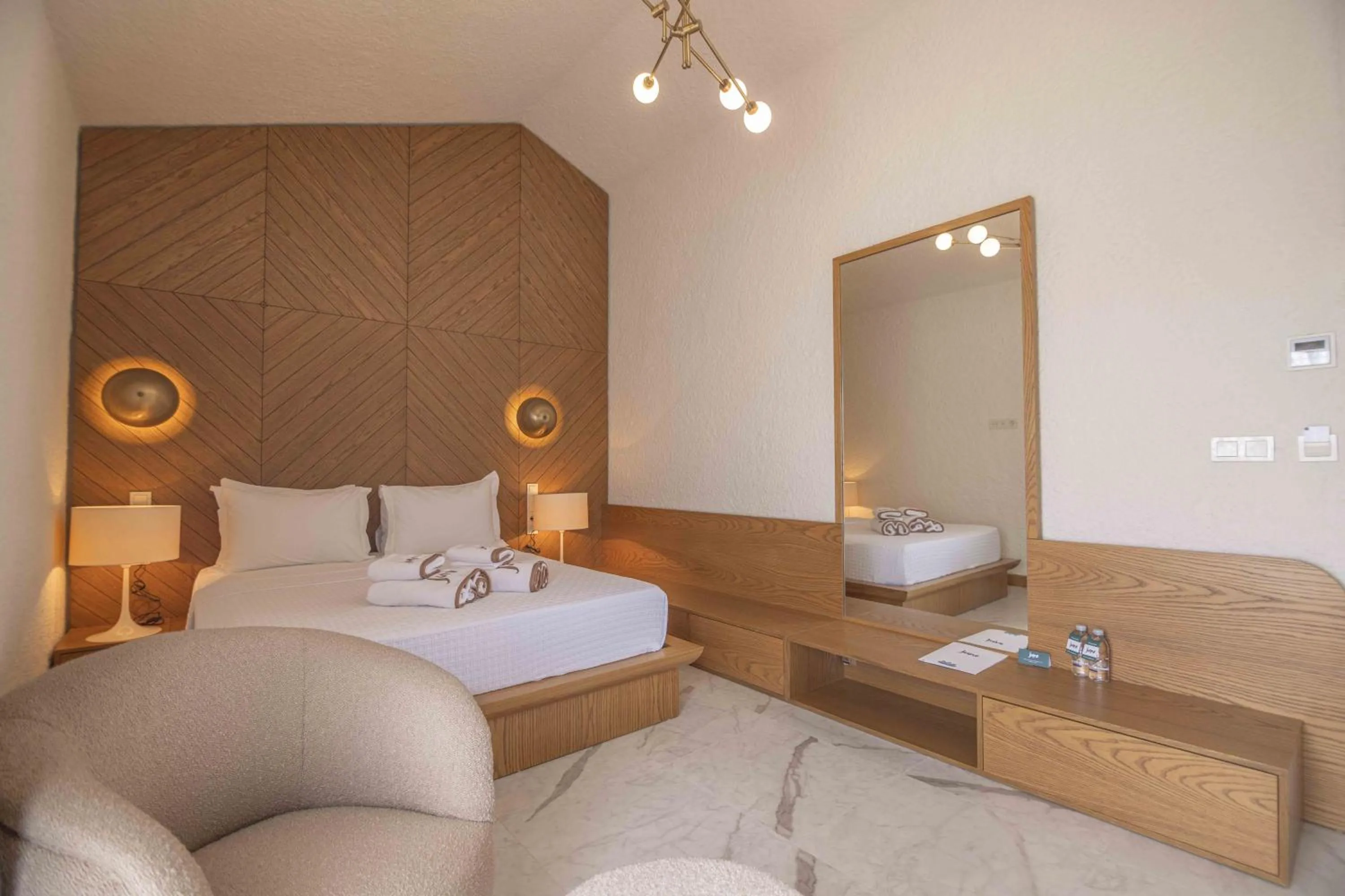 Bed in June Alaçatı Adult Only