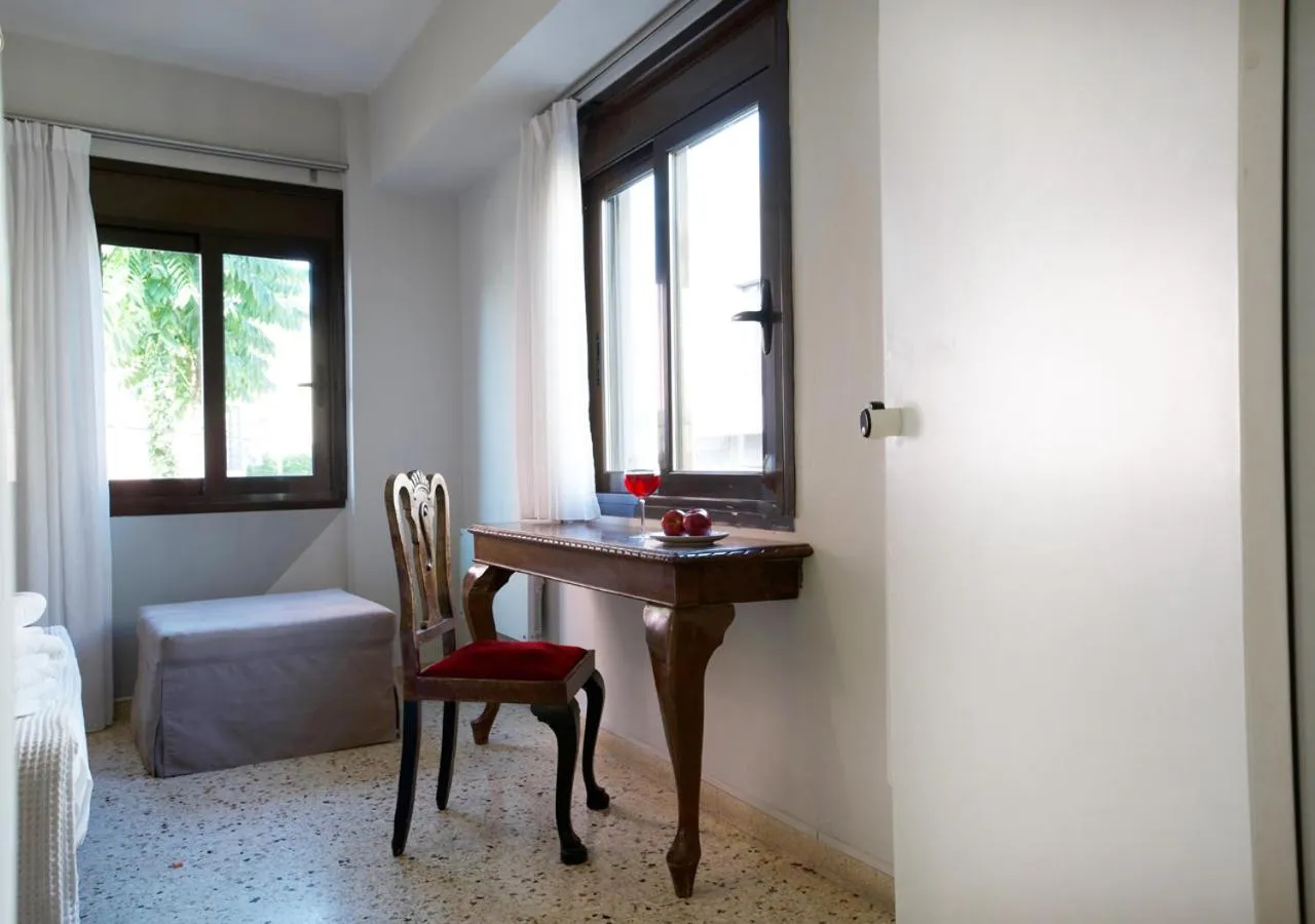 Bed in Live in Athens, PSYRRI Meet Me Here Apartments