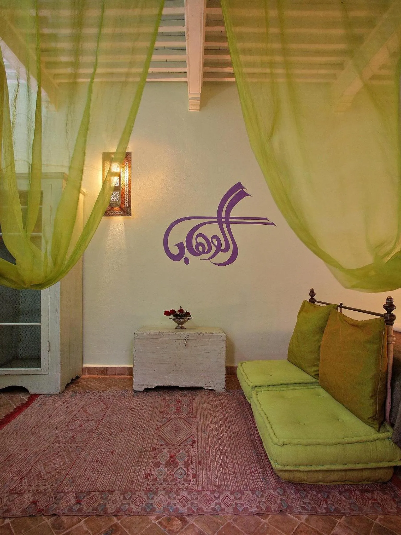 Decorative detail, Bed in Casa Lila & Spa