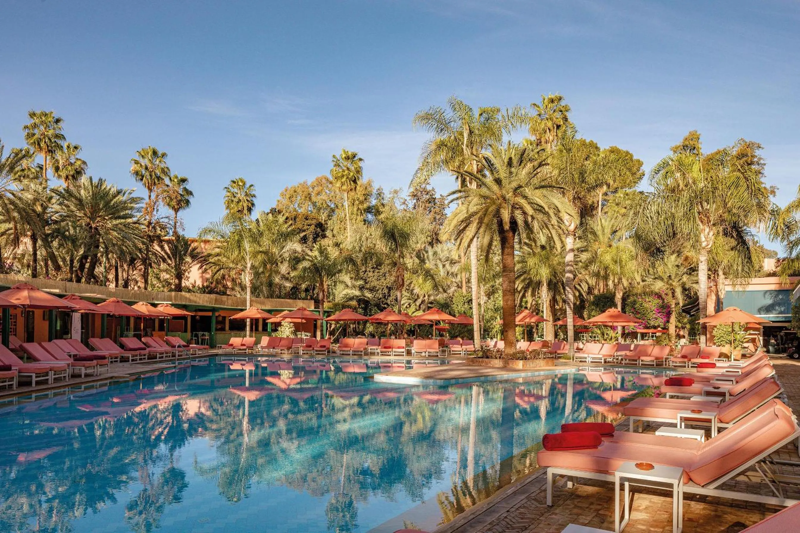 Swimming pool in Es Saadi Marrakech Resort - Hotel