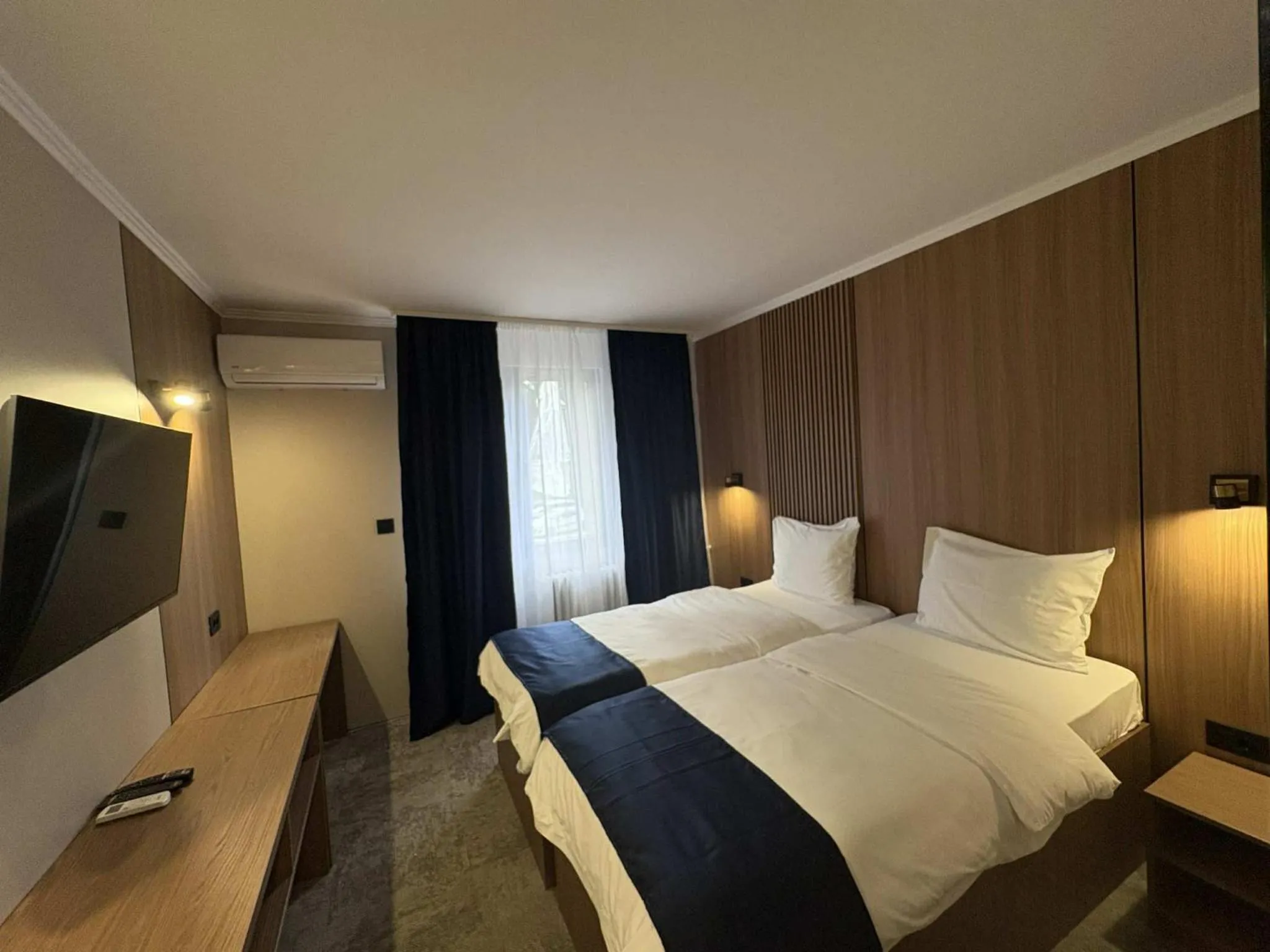 Bed in Hotel Leotar