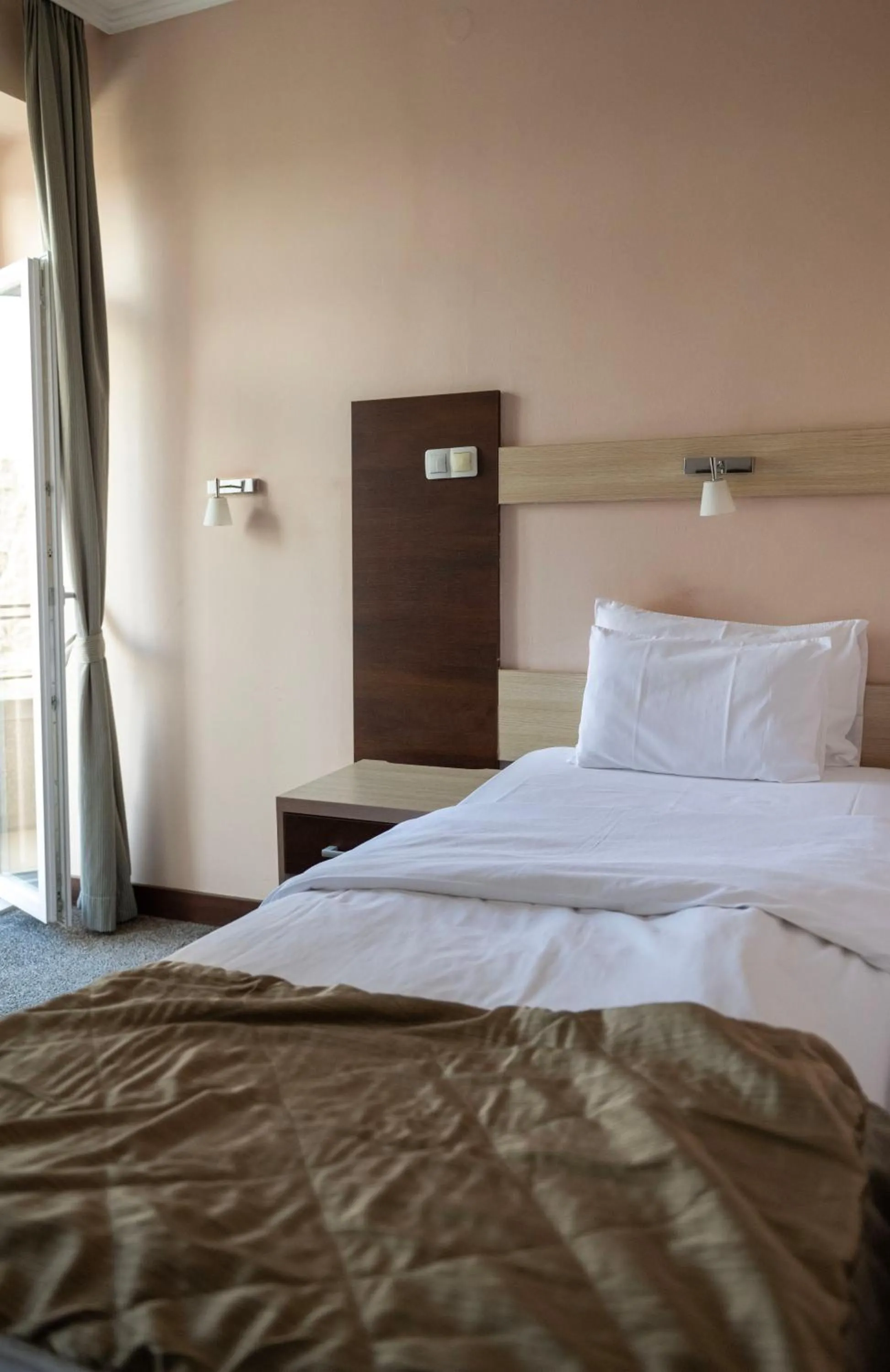 Bed in Hotel Leotar