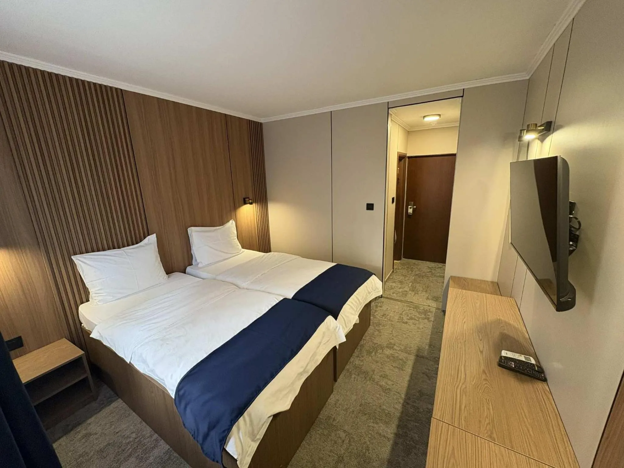 Bed in Hotel Leotar