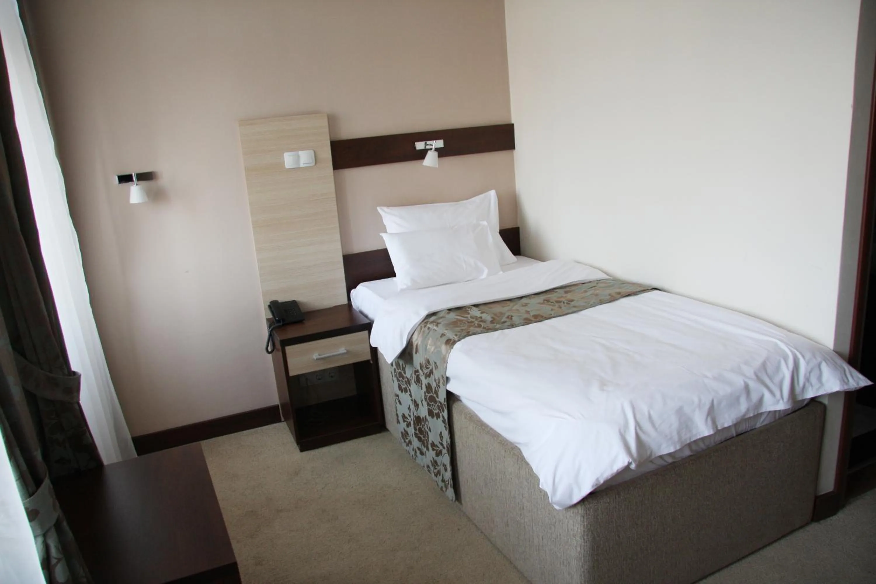 Bed in Hotel Leotar