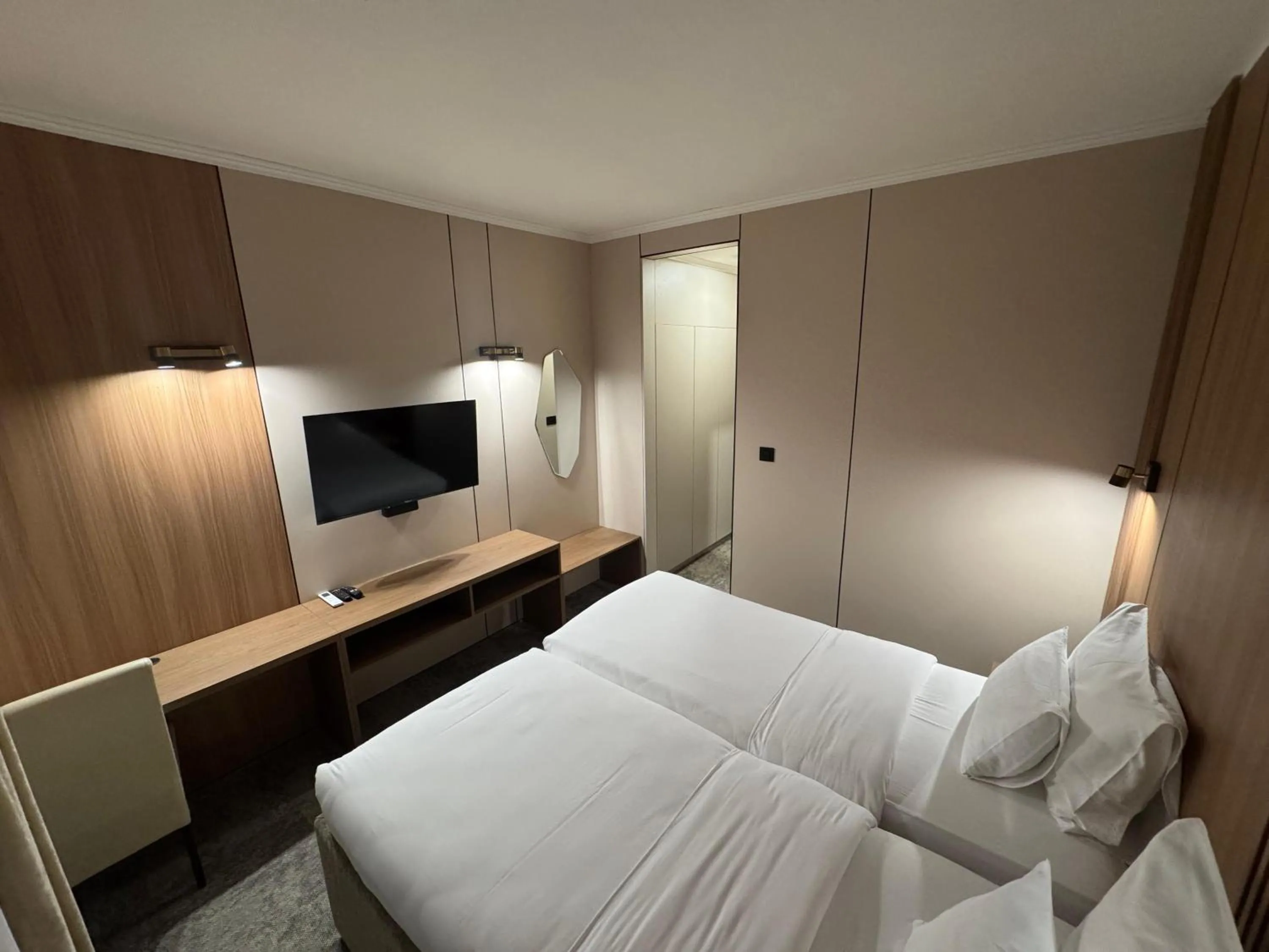 Bed in Hotel Leotar