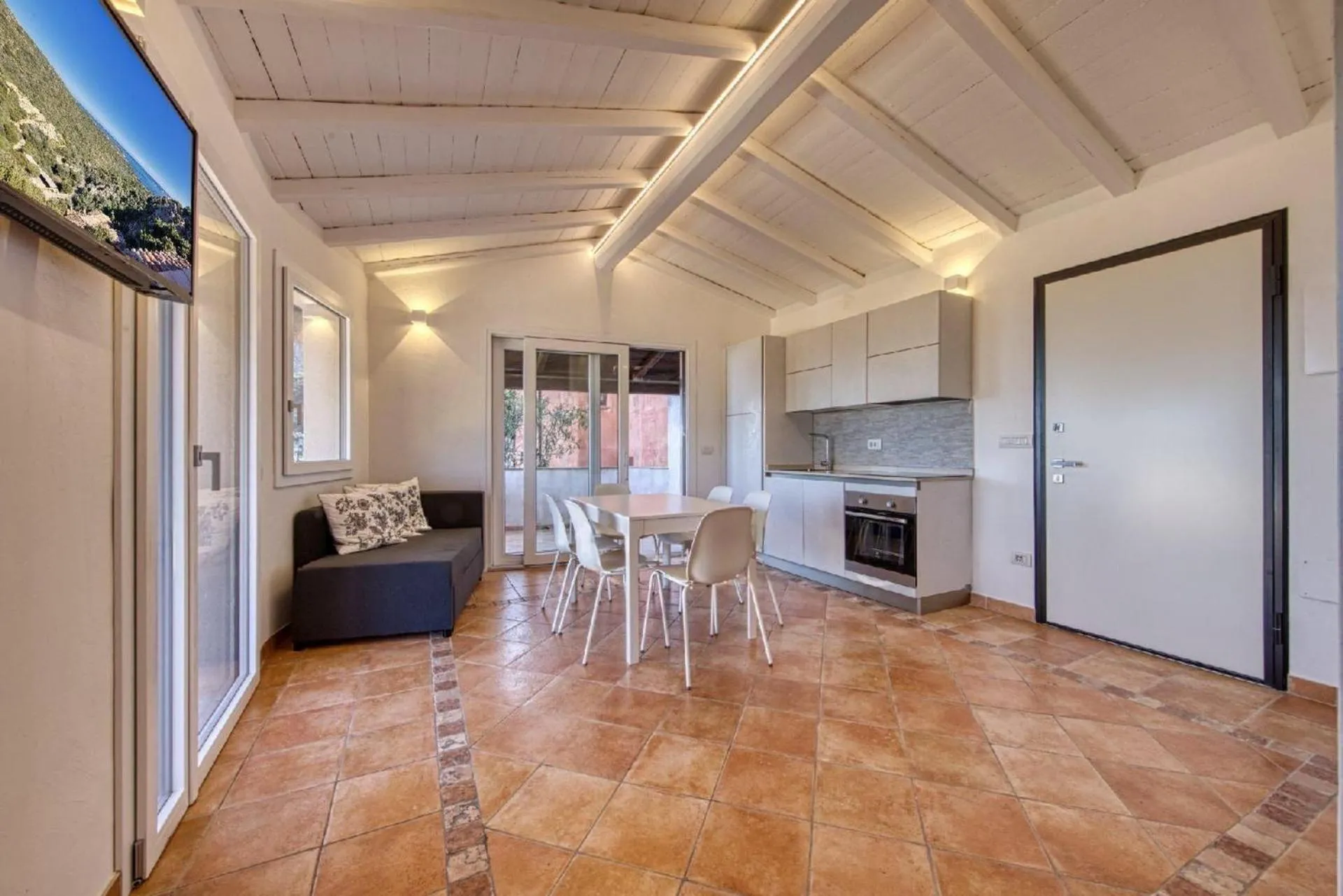 GuestHost - Stella Marina Luxury Apt Cervo!