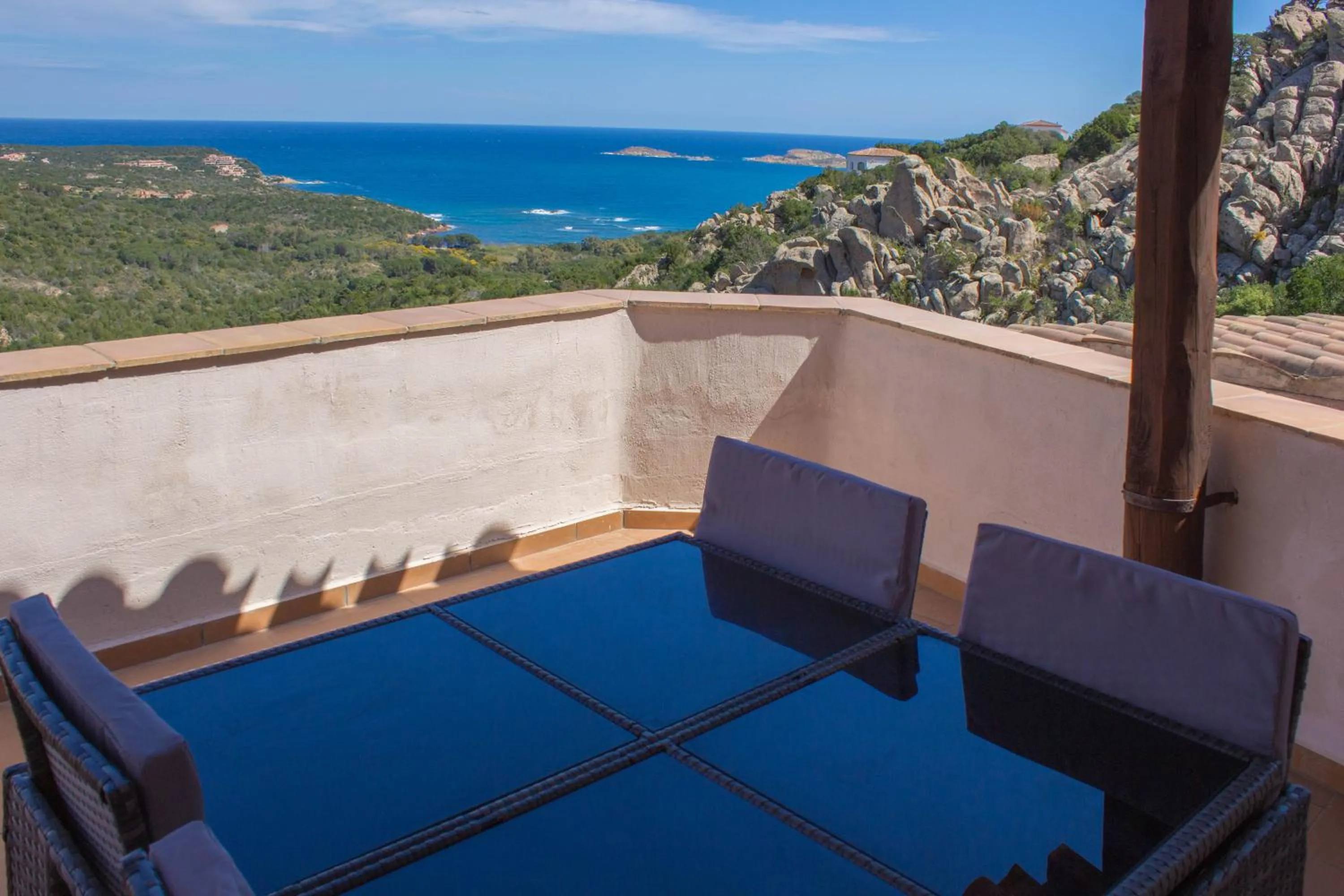 GuestHost - Stella Marina Luxury Apt Cervo!