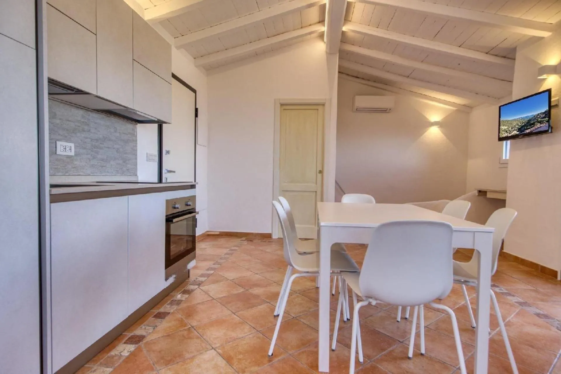 GuestHost - Stella Marina Luxury Apt Cervo!