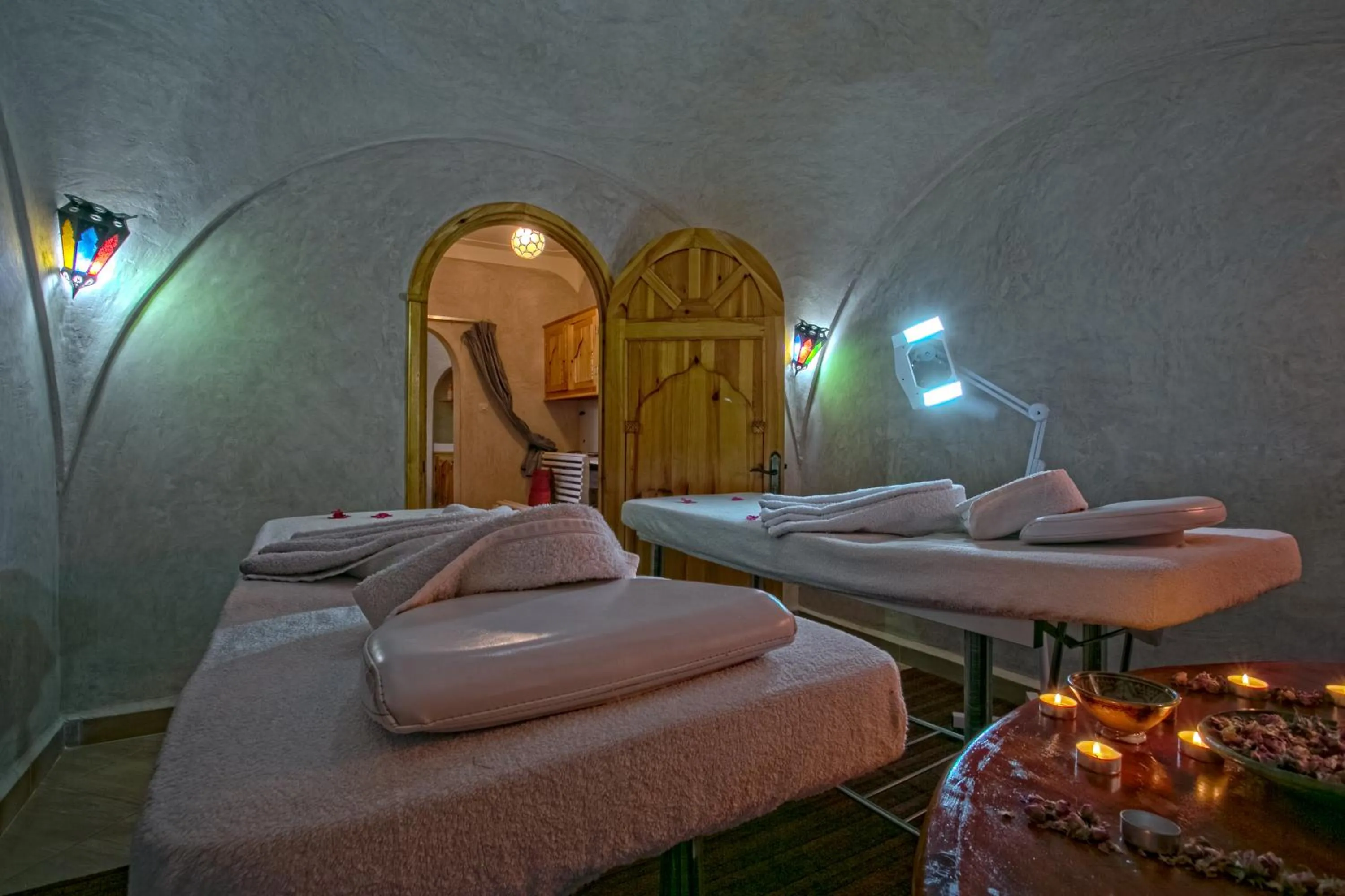 Massage in Kasbah Sirocco