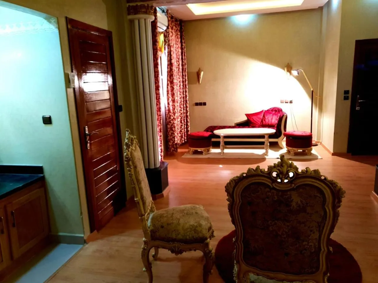 Seating area, Bed in Kasbah Sirocco