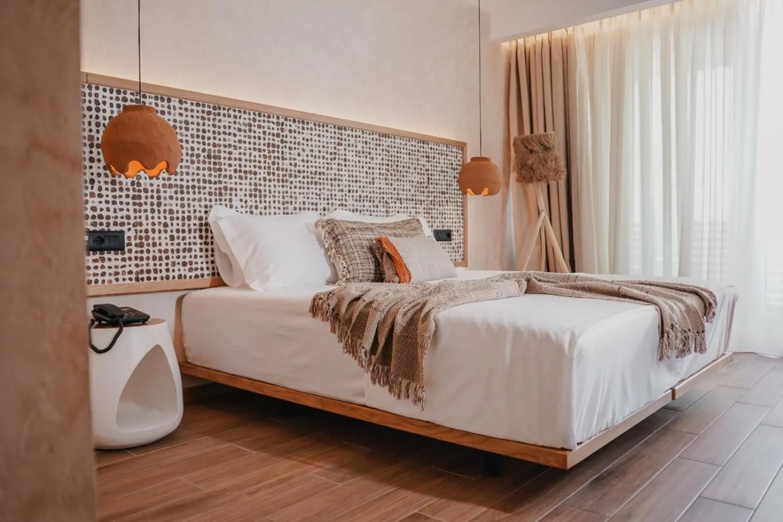 Photo of the whole room, Bed in Lost Seaside Hotel