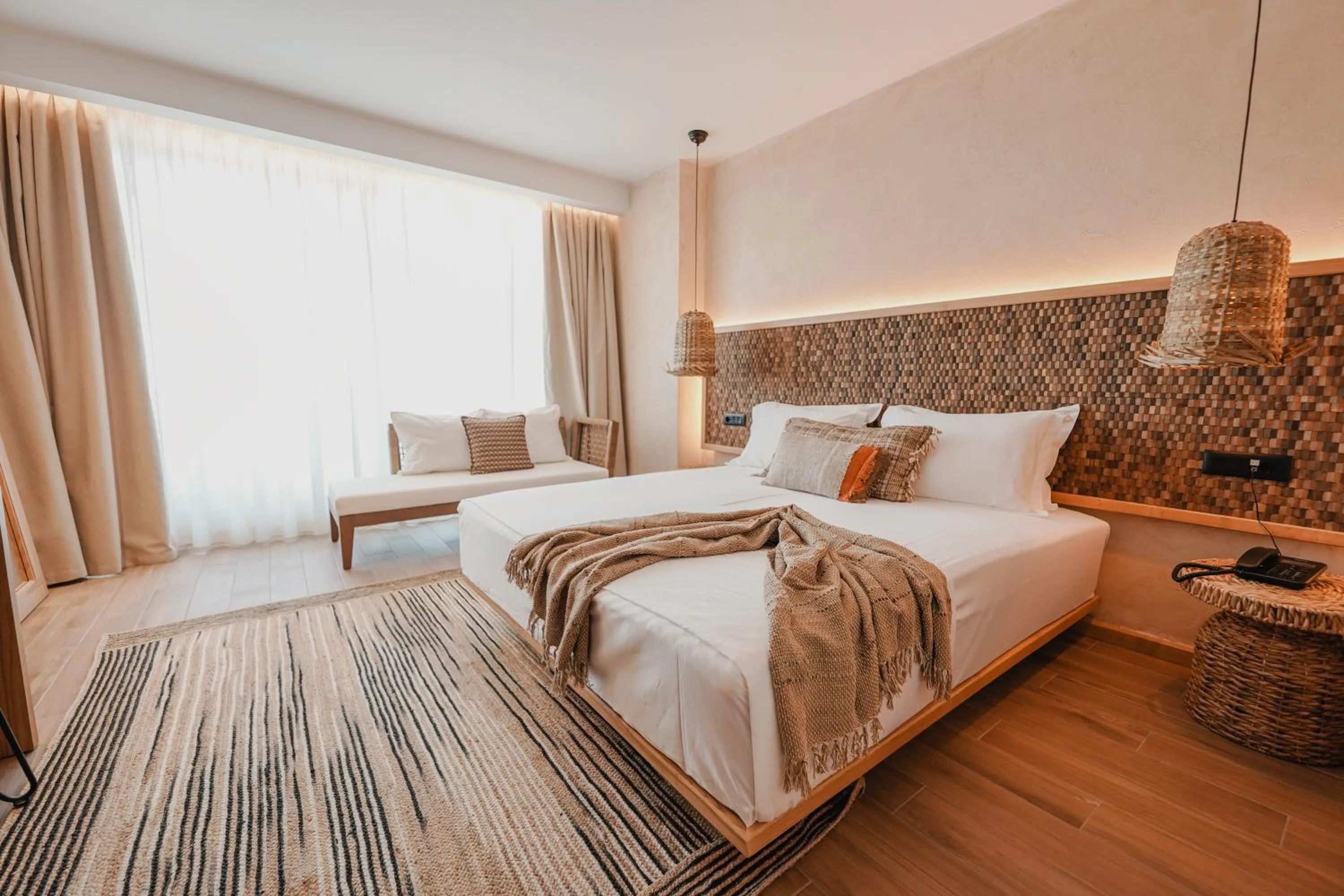 Photo of the whole room, Bed in Lost Seaside Hotel