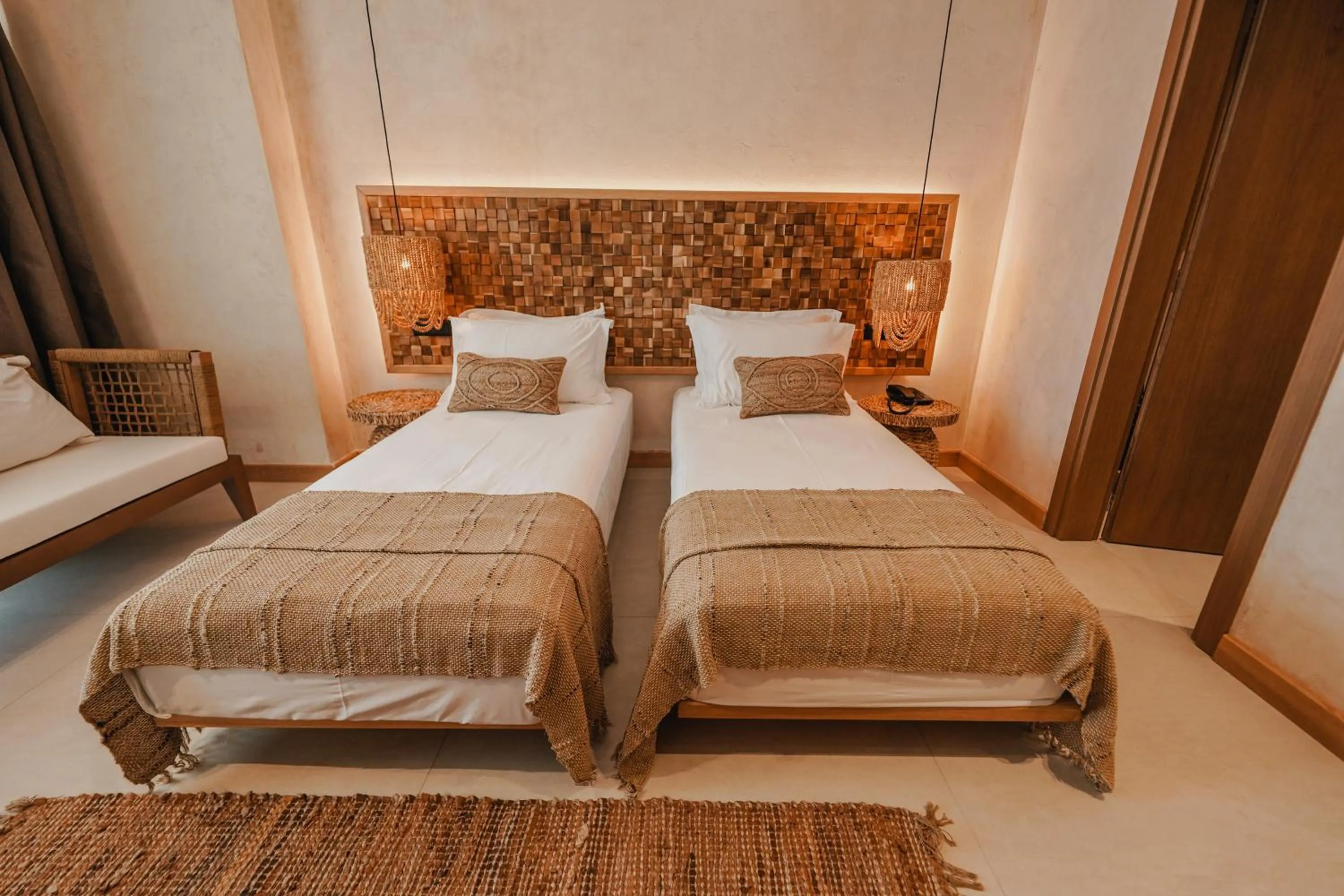 Photo of the whole room, Bed in Lost Seaside Hotel