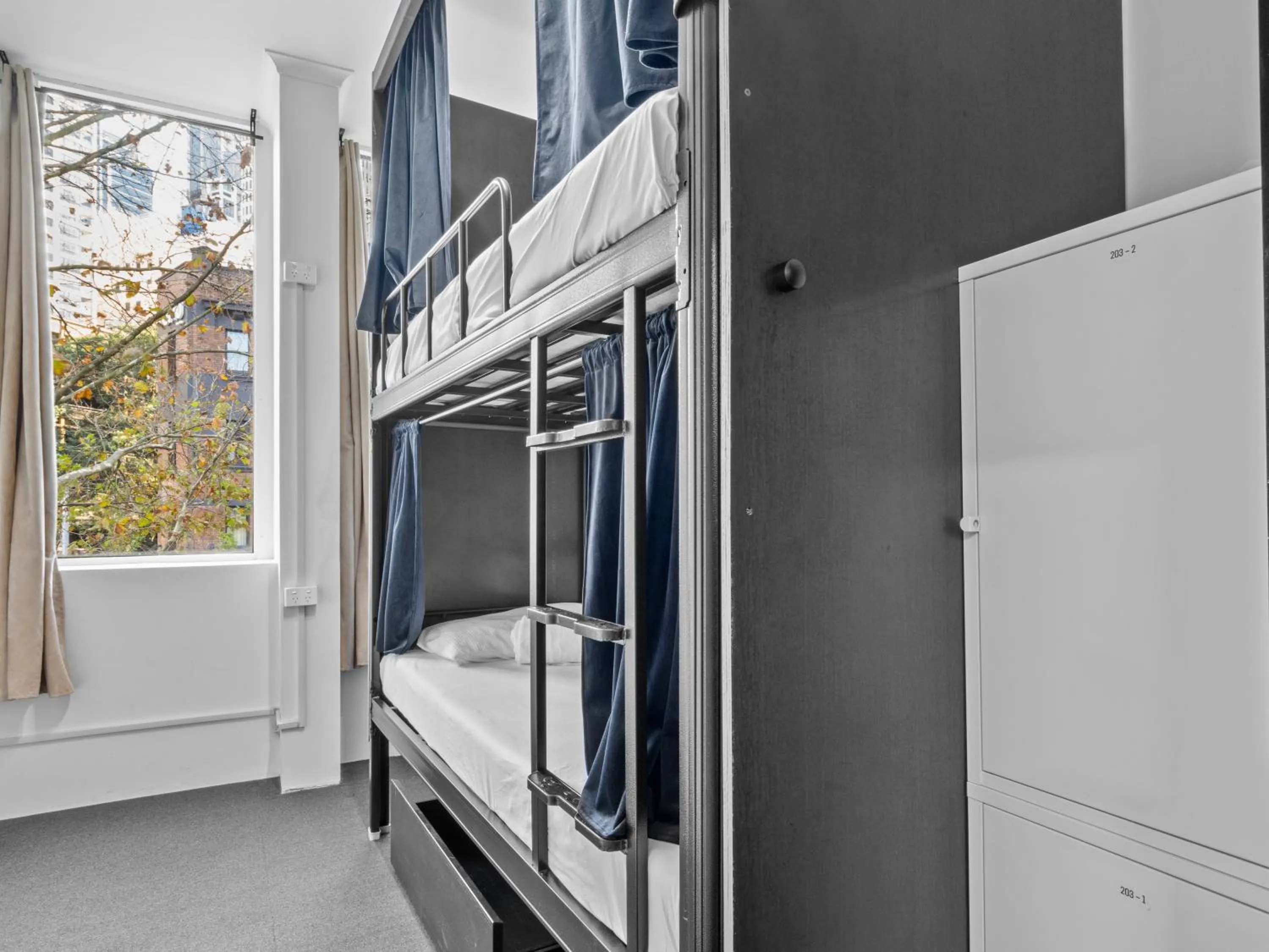 Photo of the whole room, Bed in AZZURRO POD HOTEL - Central Sydney