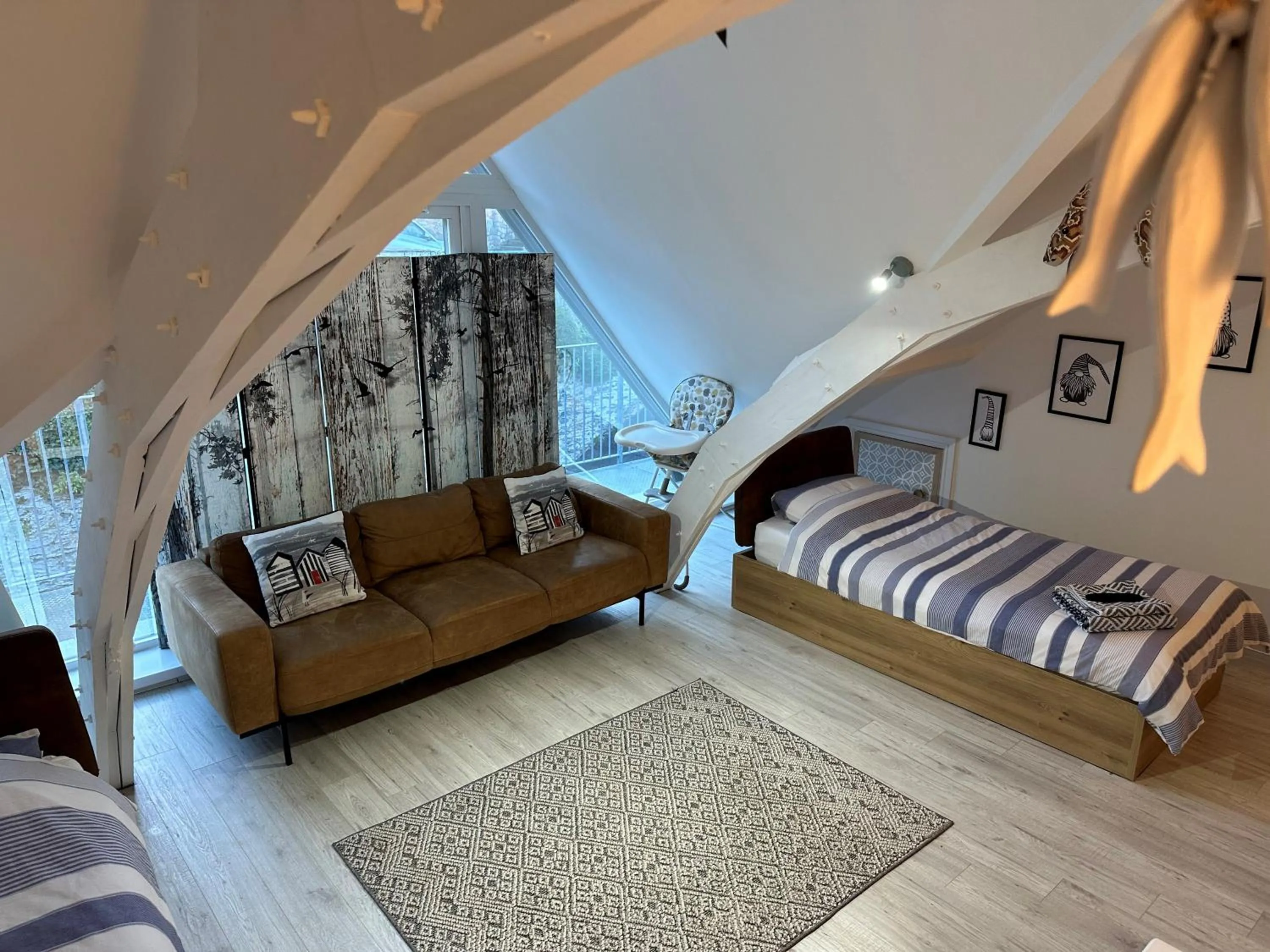 Bedroom, Bed in Beautiful, spacious 3 bed Brixham apartment
