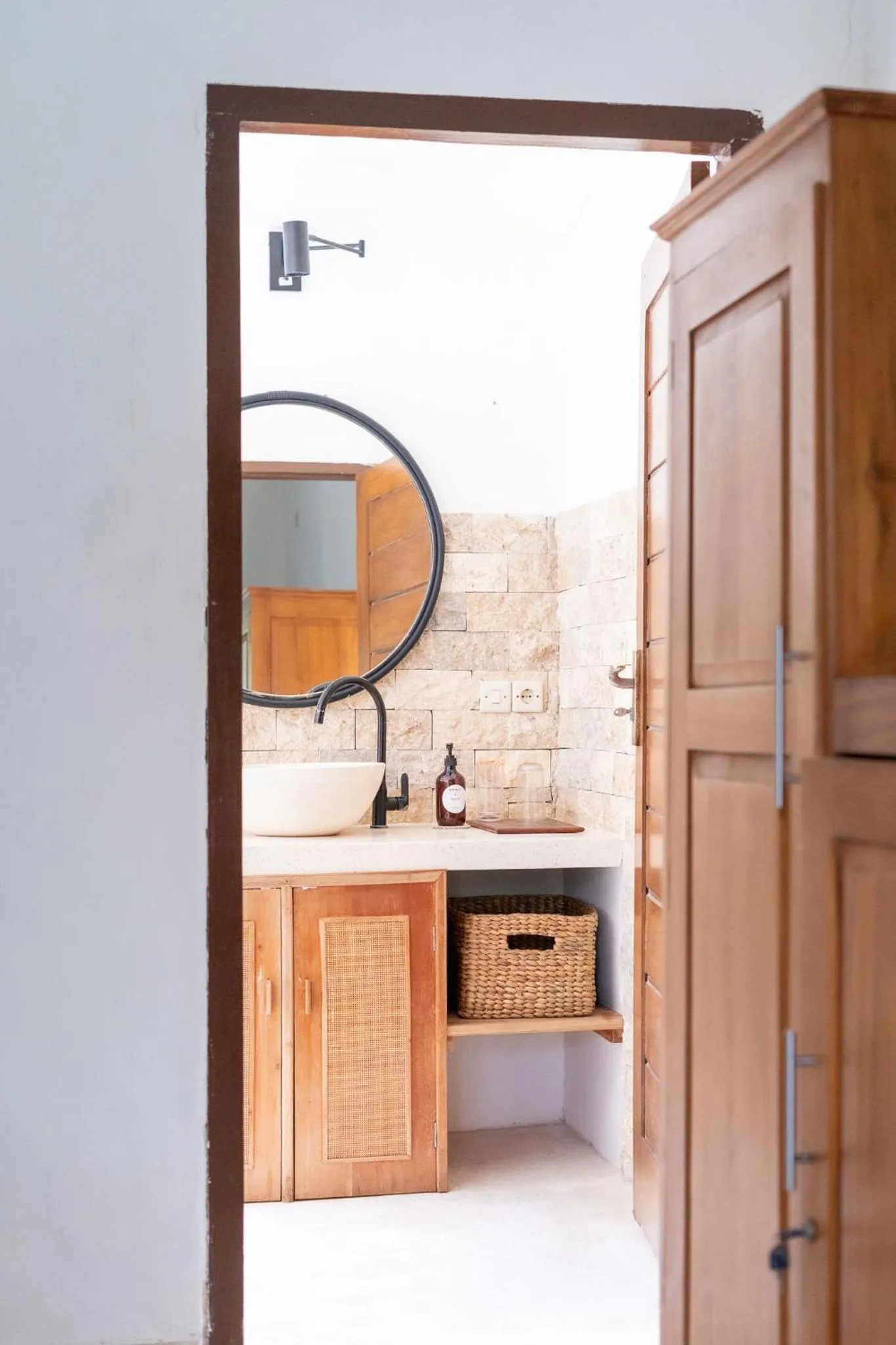 The Barefoot Blondie Village