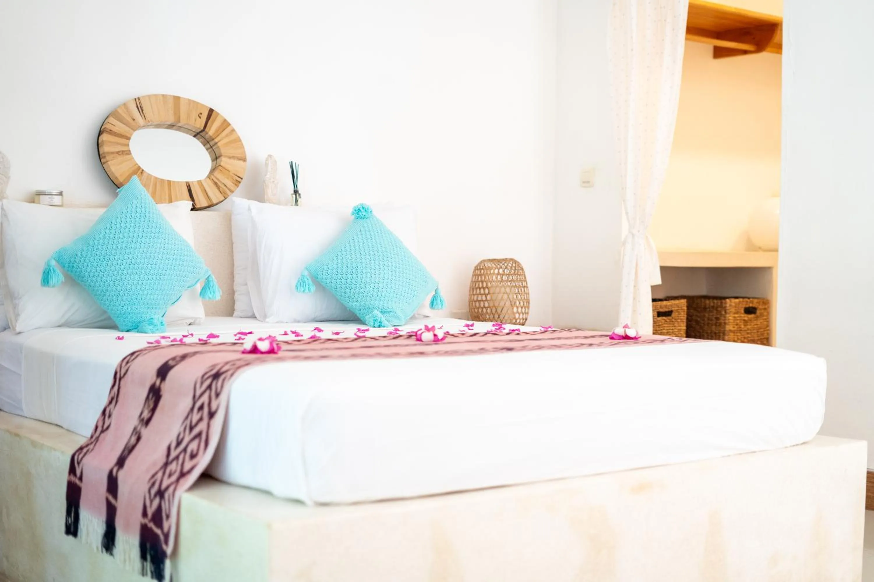 Bed in The Barefoot Blondie Village