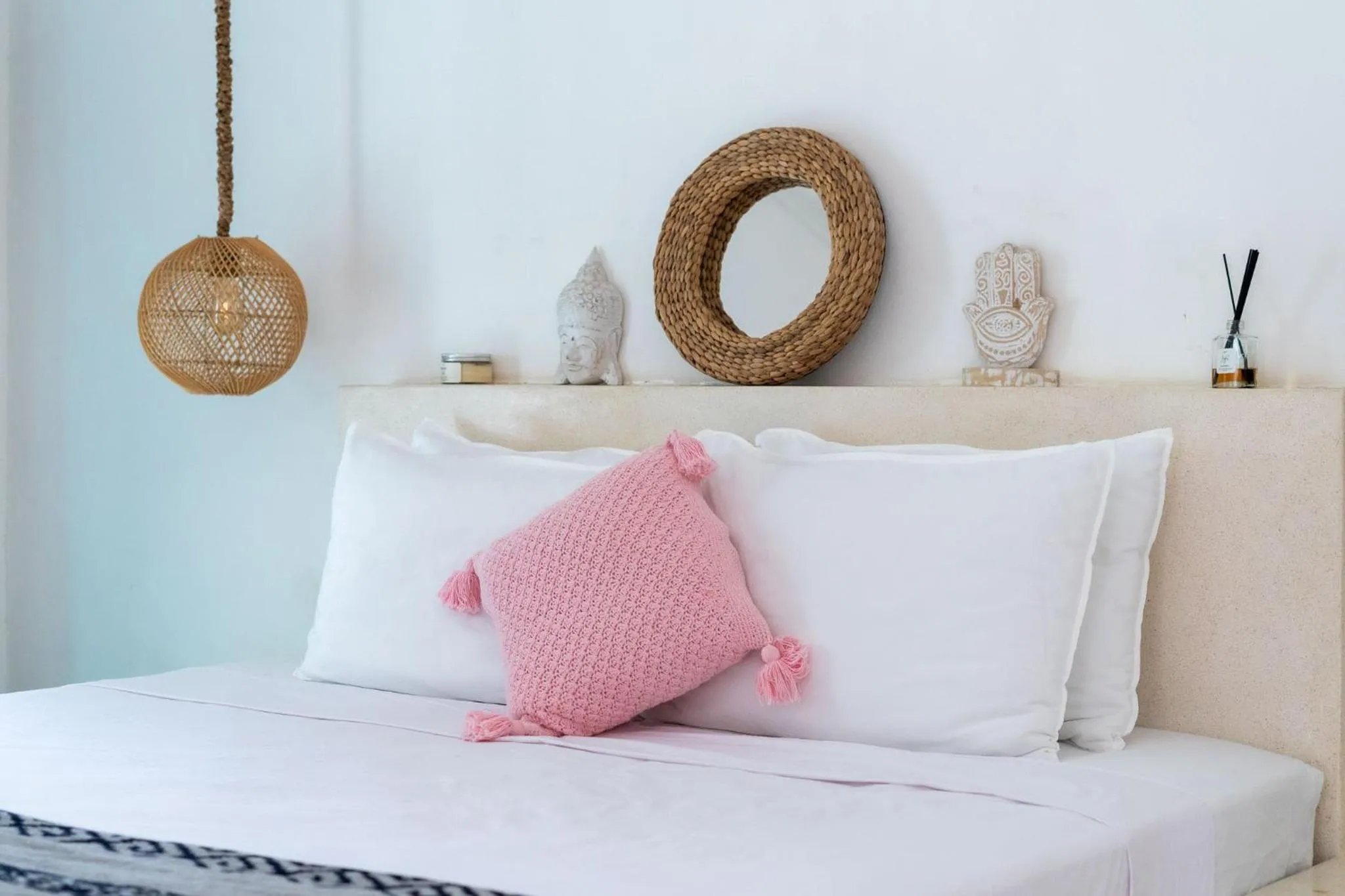 Bed in The Barefoot Blondie Village