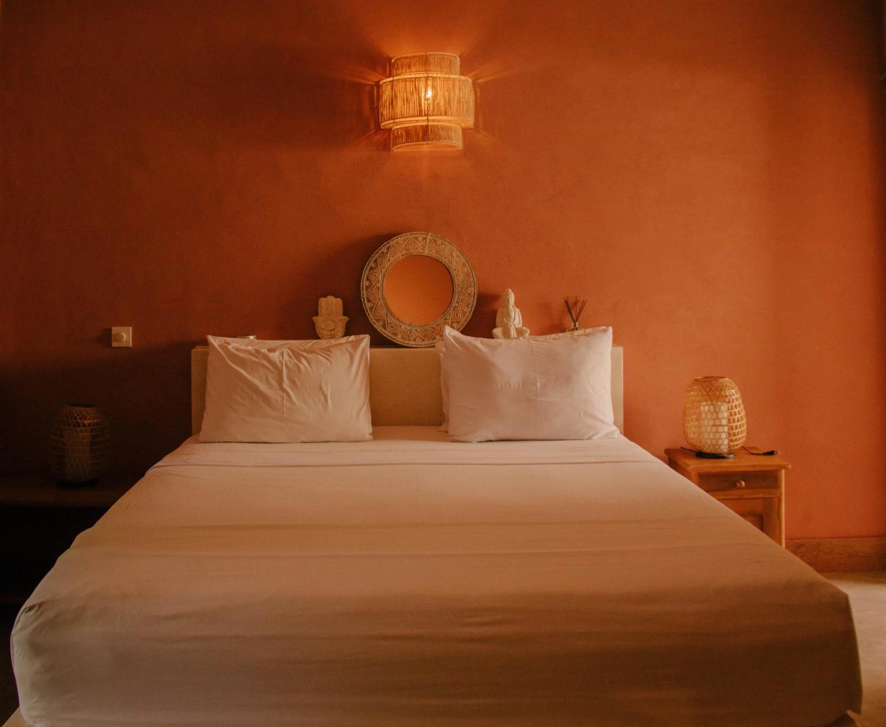 Bed in The Barefoot Blondie Village