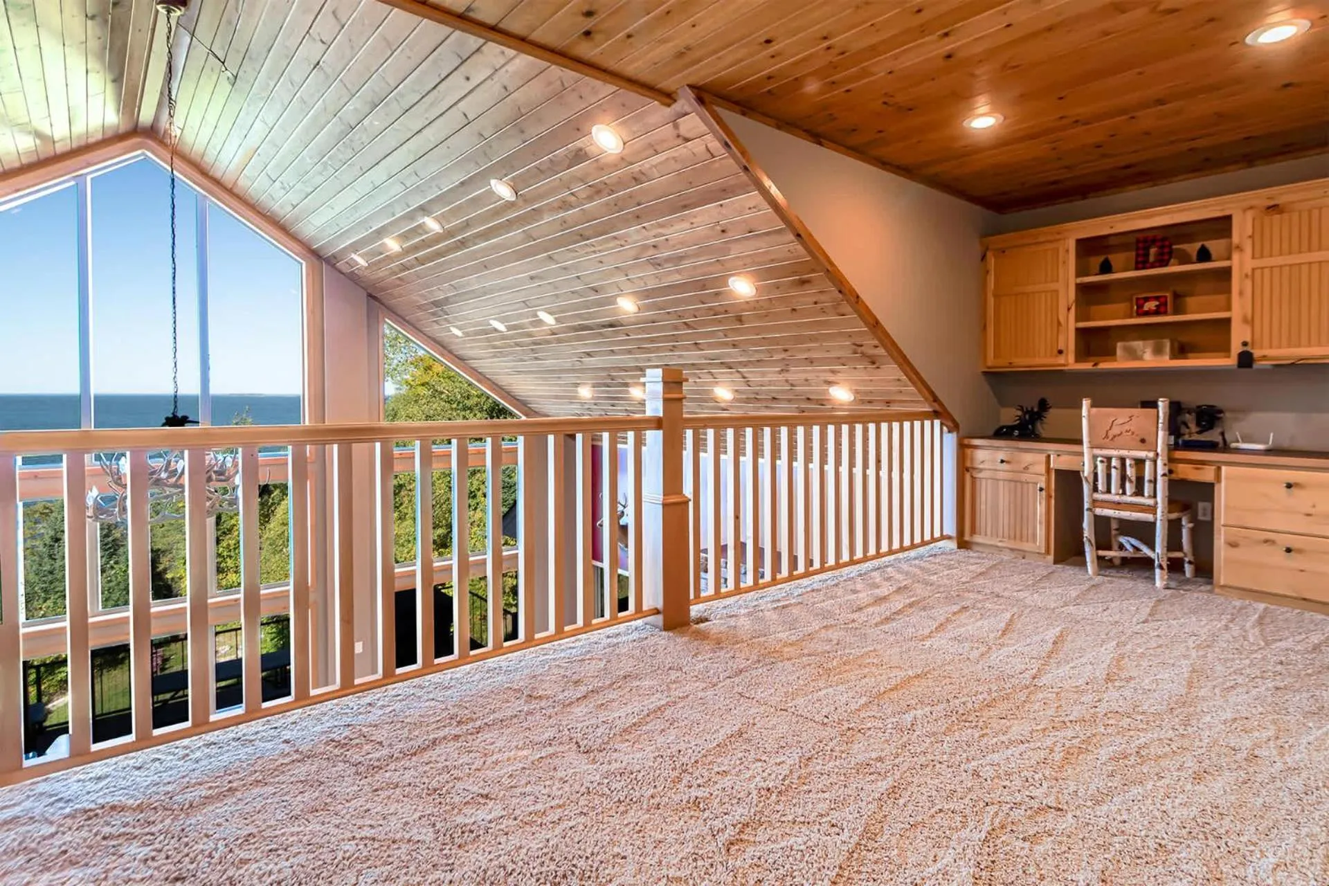 Spacious Leech Lake Home on 2 Private Acres, 200' of lake shore 15 Minutes to Walker with boat lift, dock, swimming, fire pit