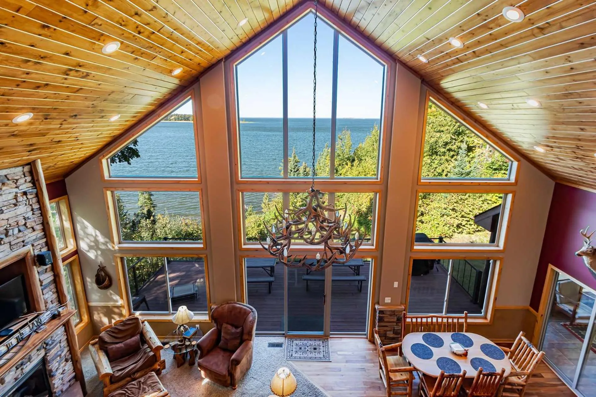 Spacious Leech Lake Home on 2 Private Acres, 200' of lake shore 15 Minutes to Walker with boat lift, dock, swimming, fire pit