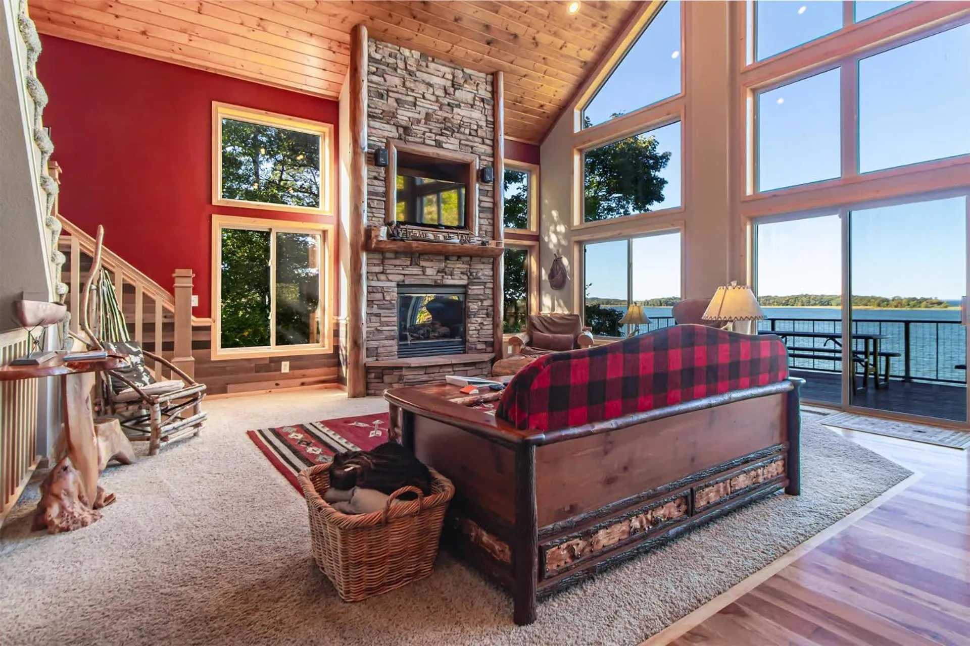 Spacious Leech Lake Home on 2 Private Acres, 200' of lake shore 15 Minutes to Walker with boat lift, dock, swimming, fire pit