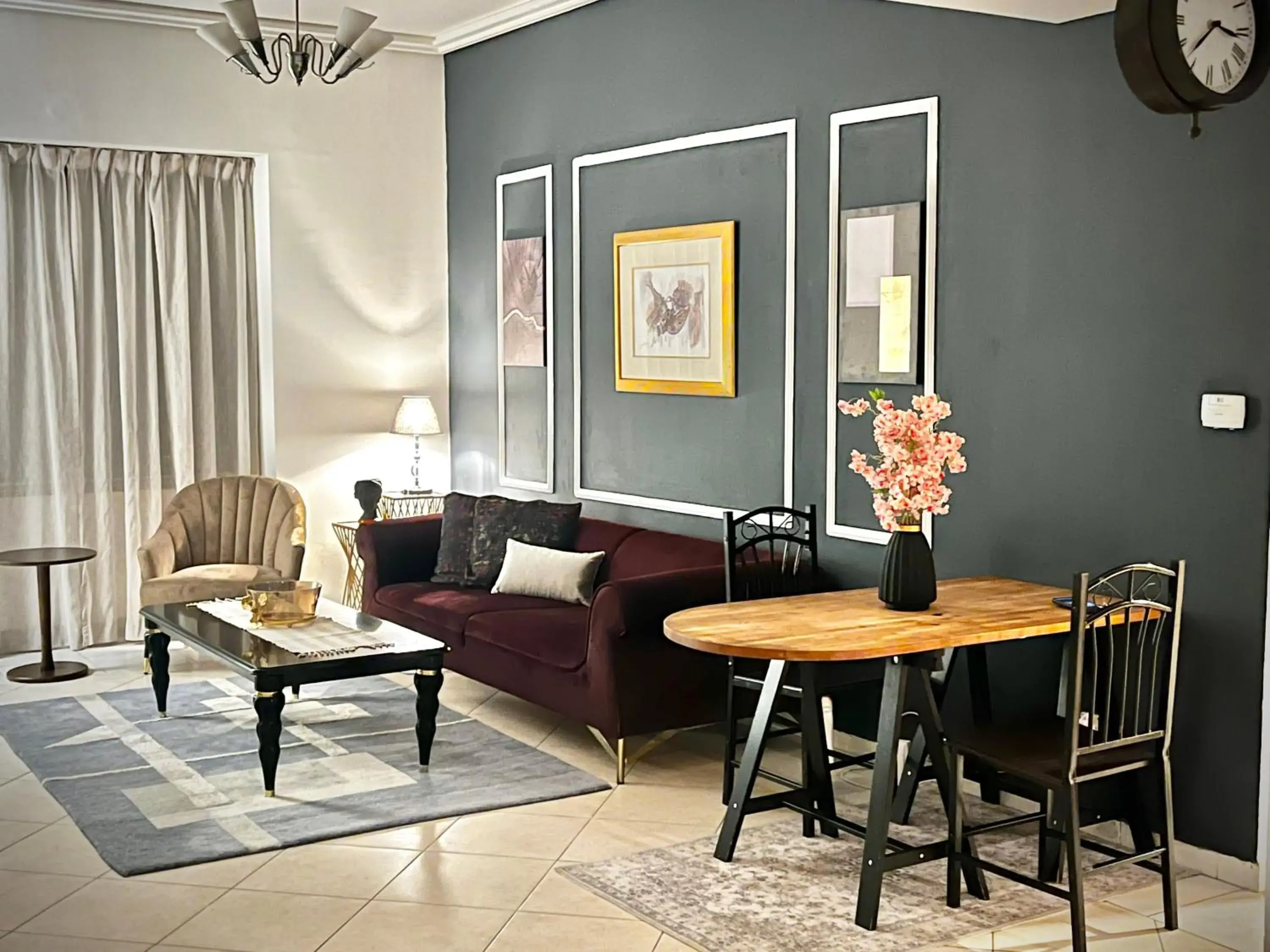 Chic 3 bedroom apartment Chic 3 bedroom apartment