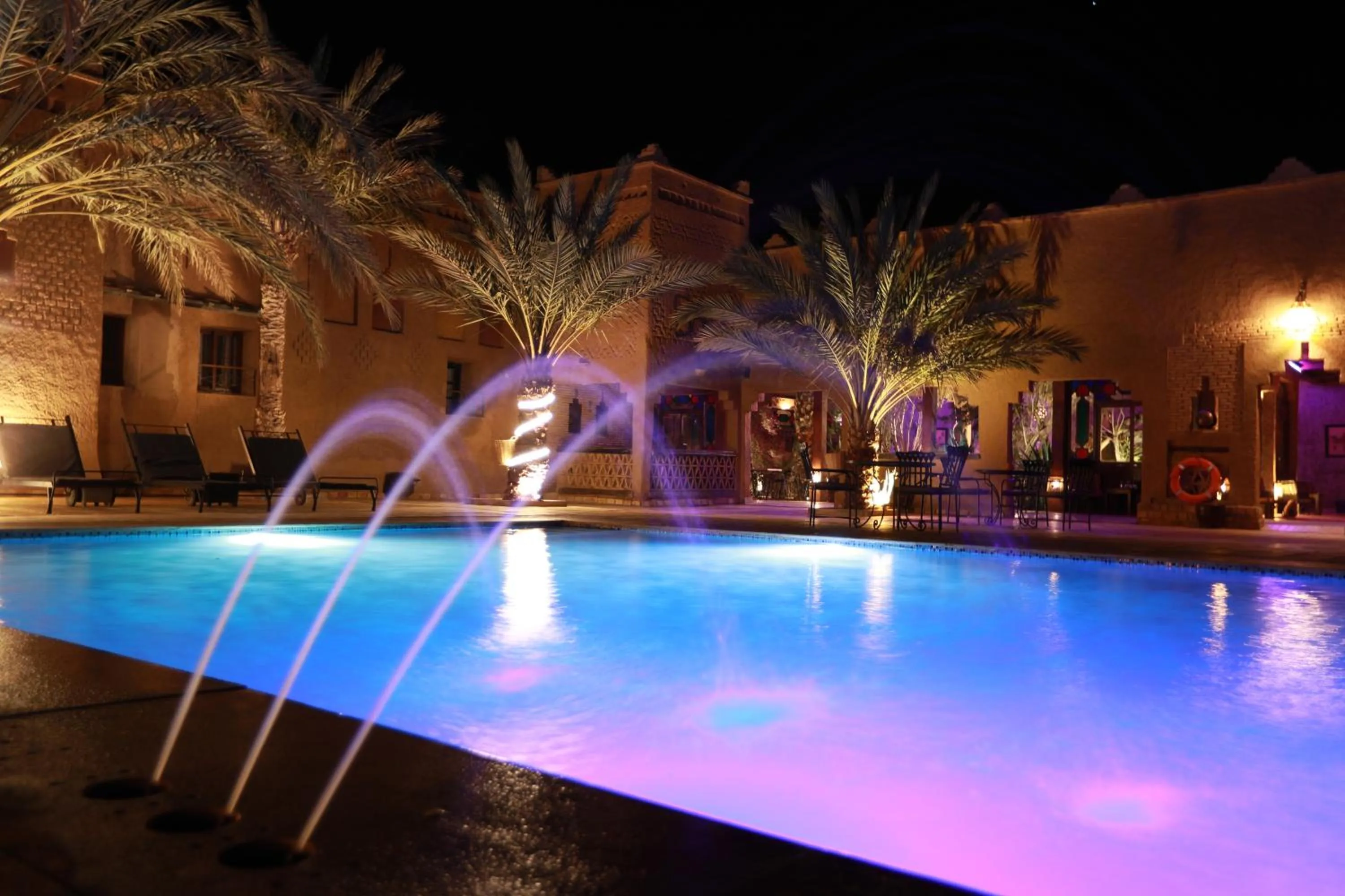 Swimming pool in Kasbah Tizimi