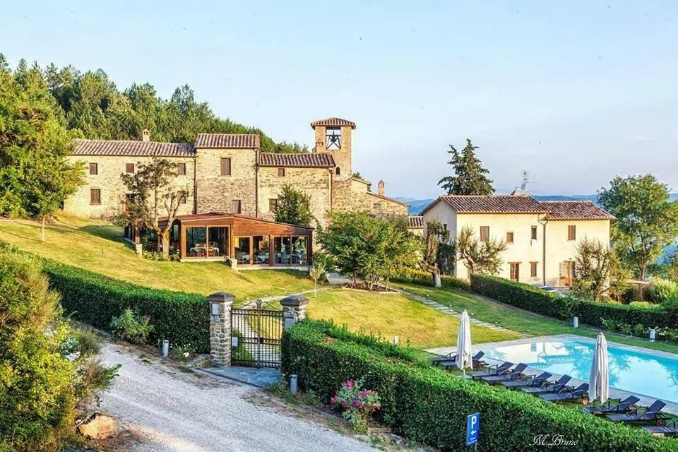 Balcony/Terrace in Life Hotels Abbazia San Faustino Resort