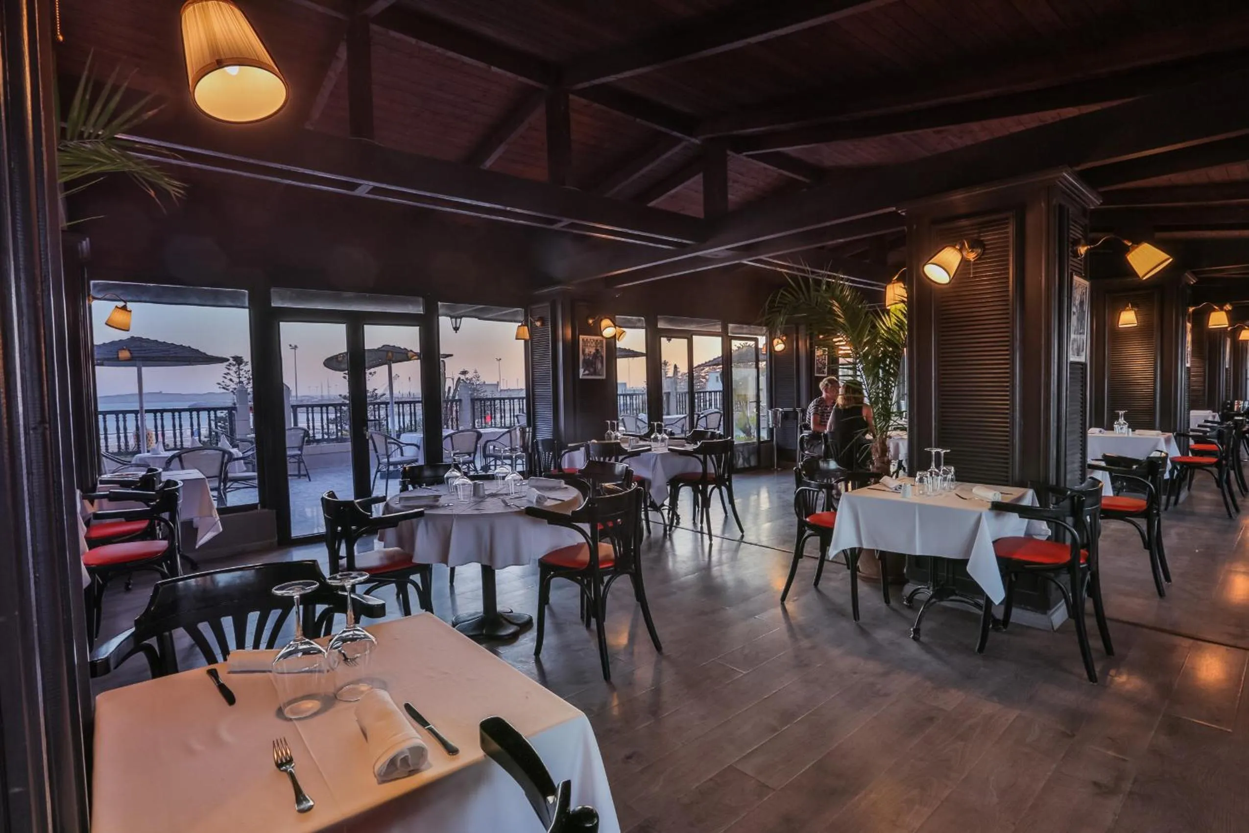 Restaurant/places to eat in Hôtel Des Iles