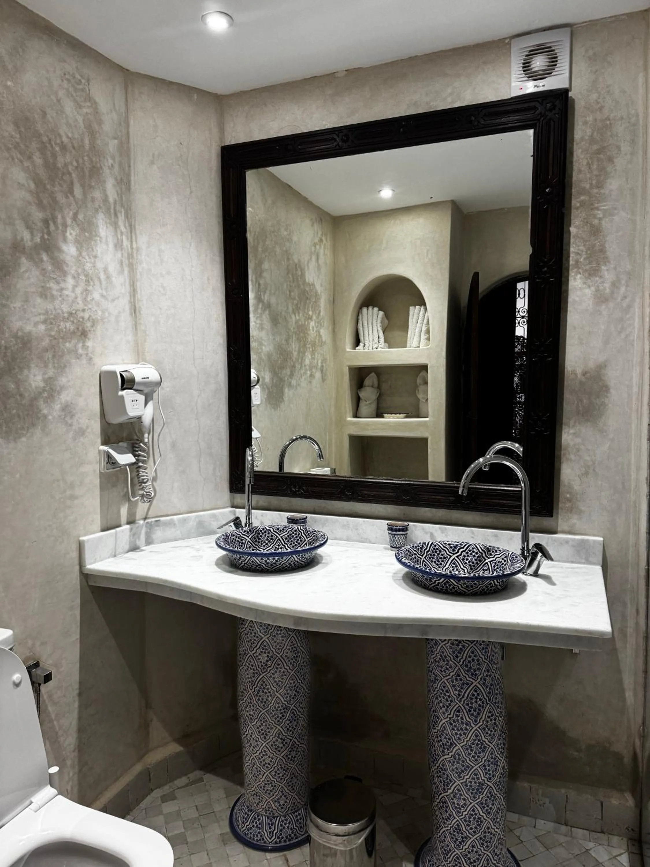 Bathroom in Riad Dar Laura