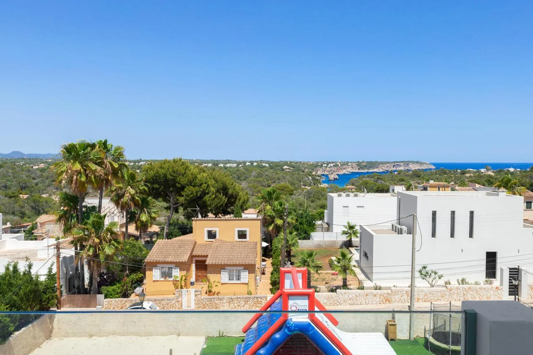 Hostal Cala Llombards