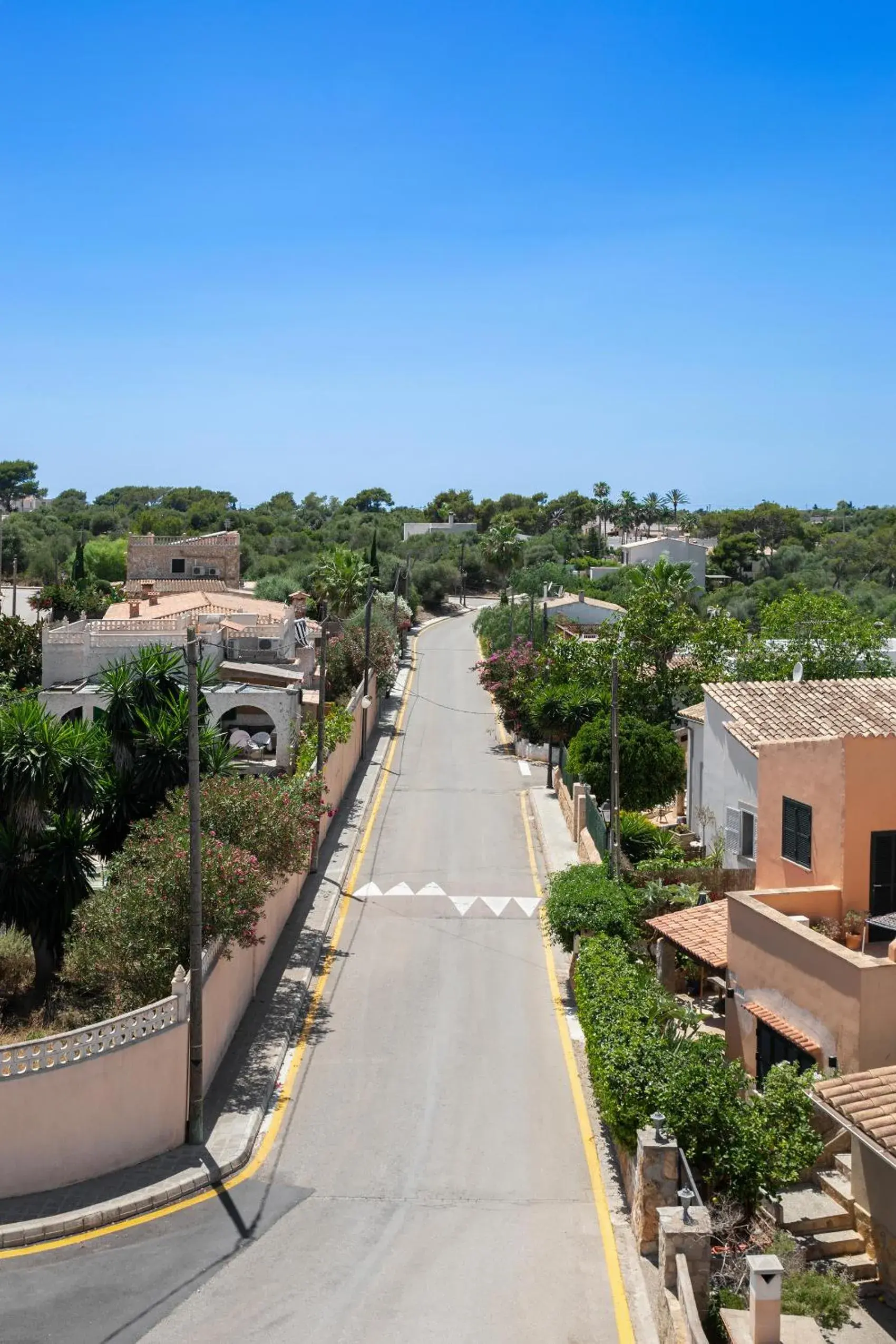 Twin Room in Hostal Cala Llombards Twin Room in Hostal Cala Llombards