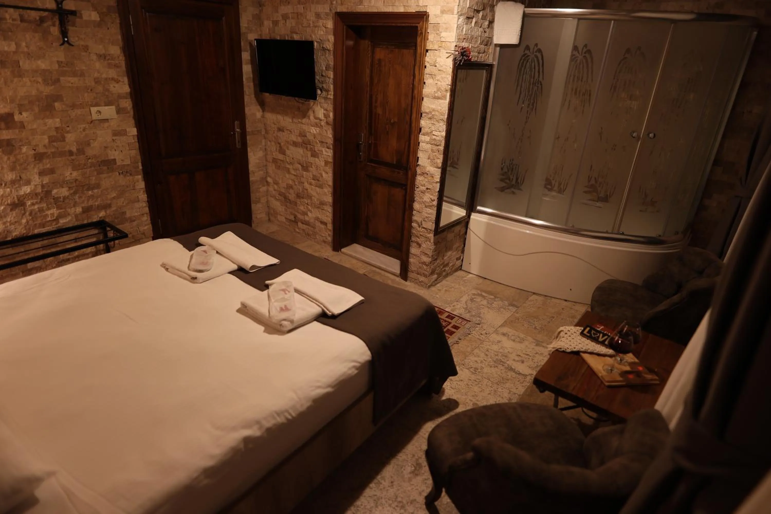 Bed in Calina Capadocia